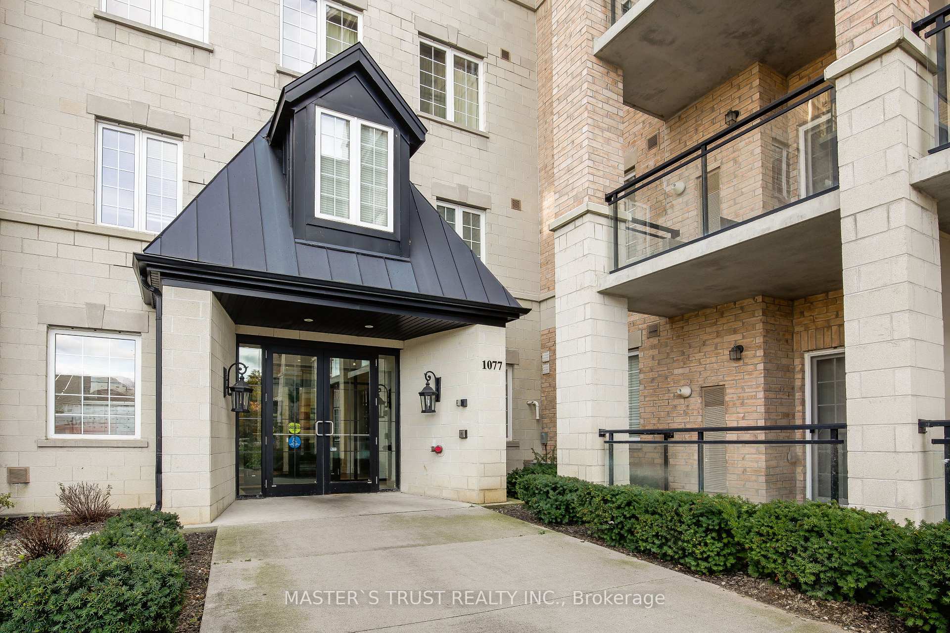 Photo 2 of Unit 318, 1077 Gordon Street, Guelph, Kortright West — HOMEH