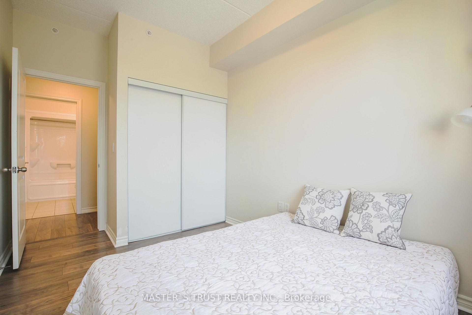 Photo 14 of Unit 318, 1077 Gordon Street, Guelph, Kortright West — HOMEH