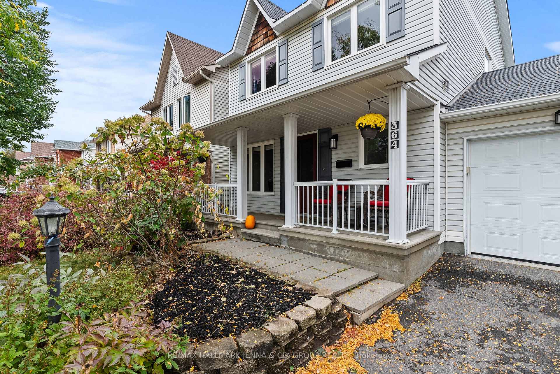 Photo 3 of 364 Stoneway Drive, Ottawa, Barrhaven East — HOMEH