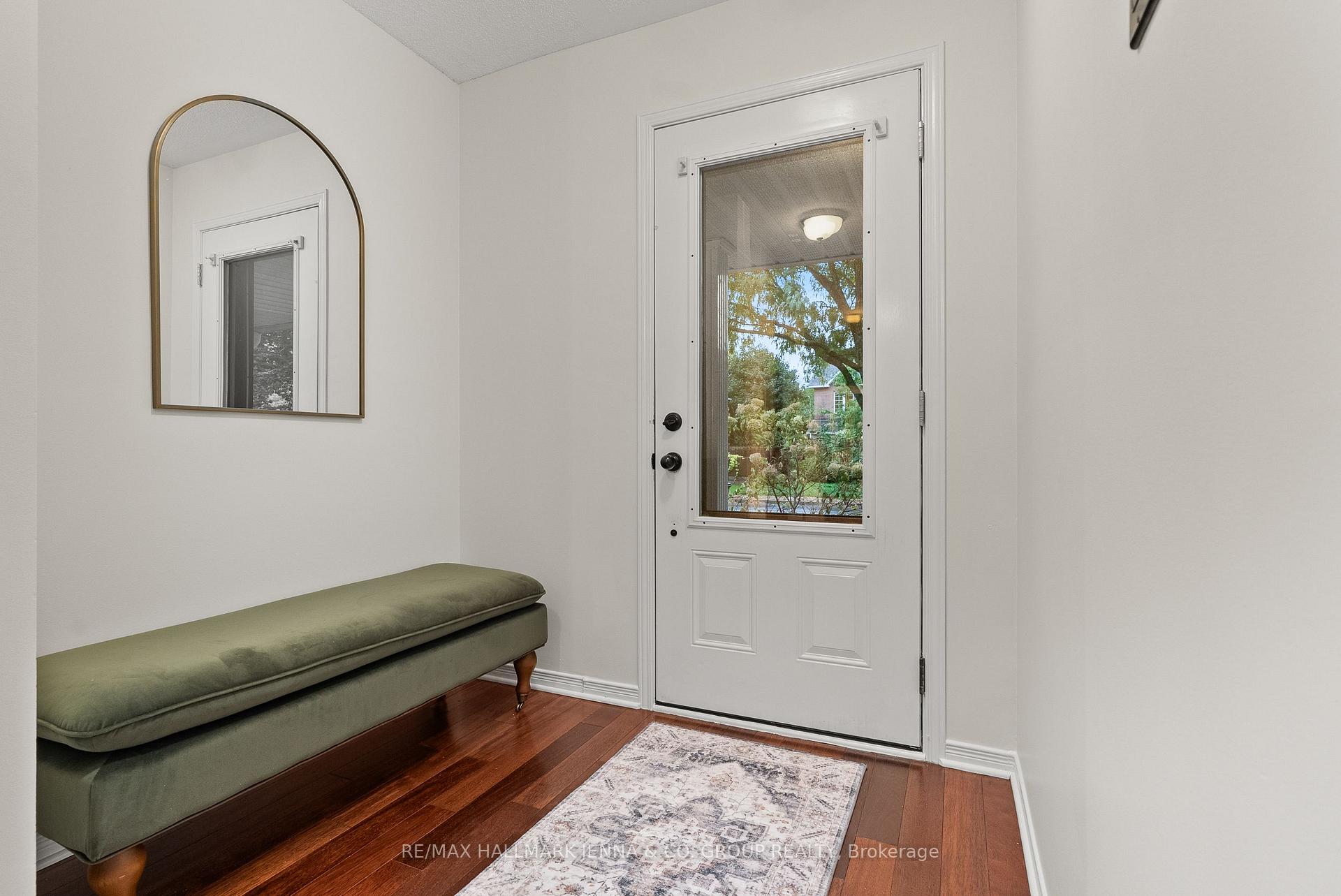 Photo 2 of 364 Stoneway Drive, Ottawa, Barrhaven East — HOMEH