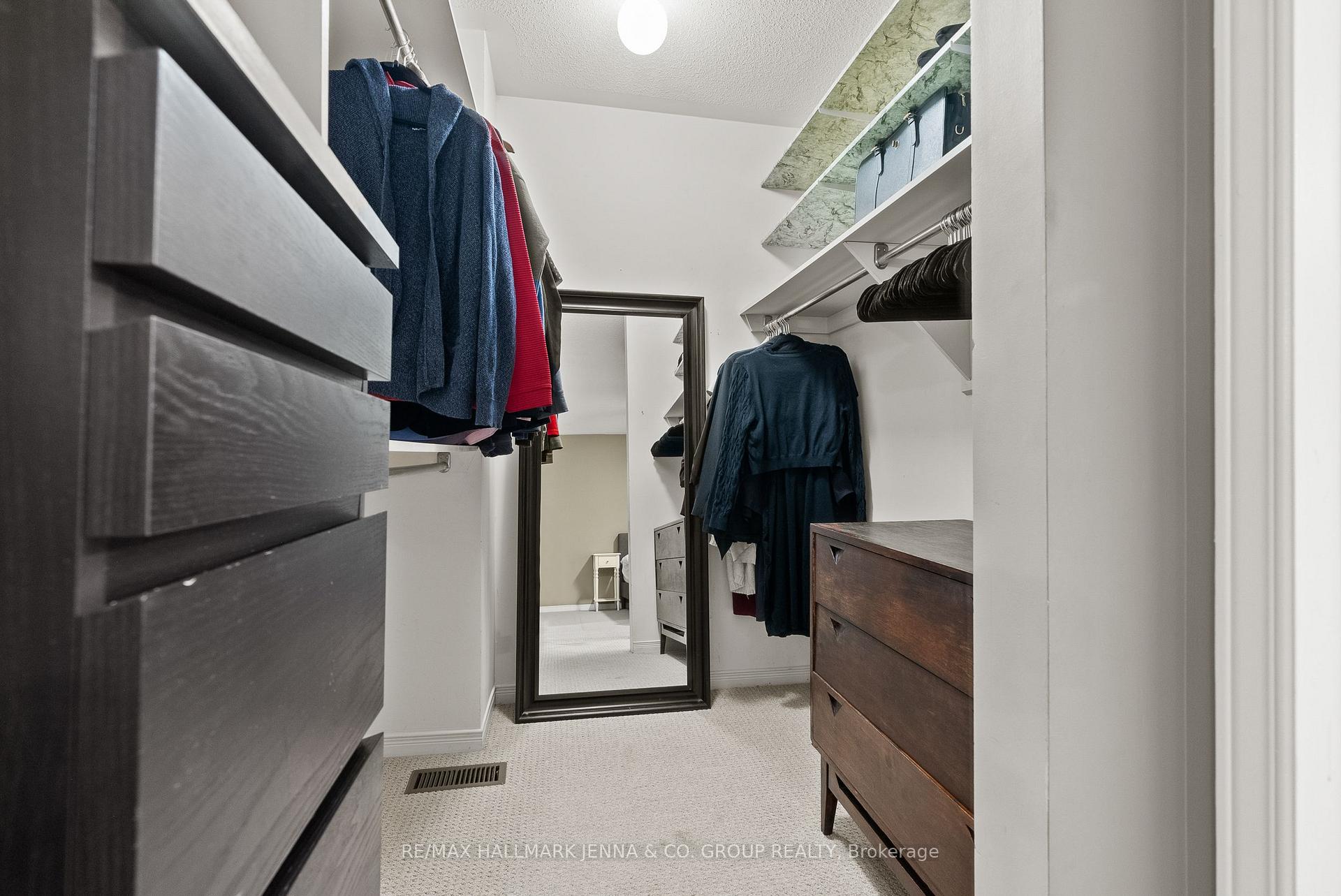 Photo 19 of 364 Stoneway Drive, Ottawa, Barrhaven East — HOMEH