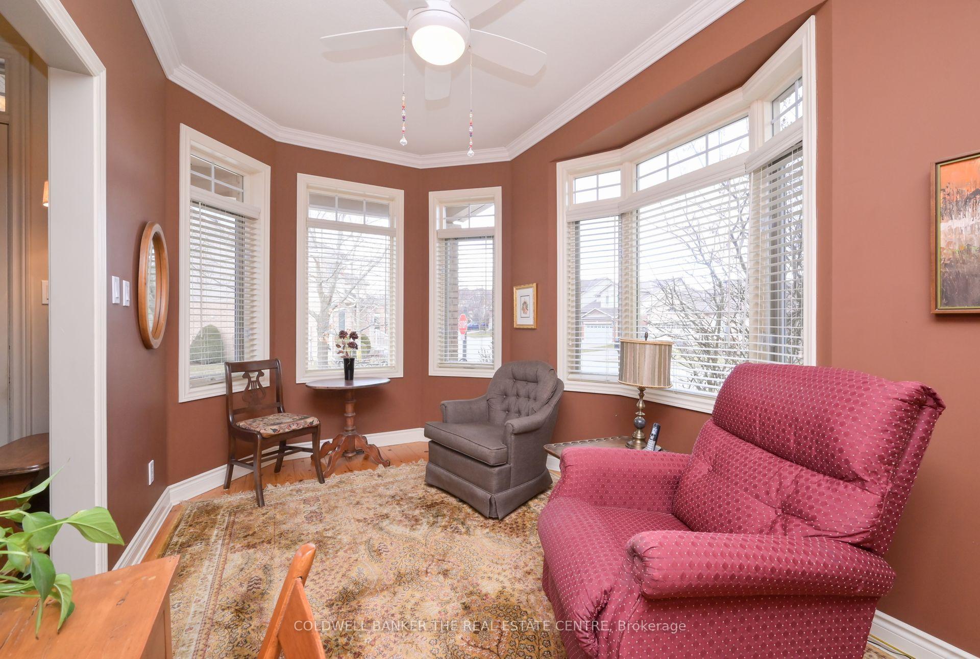 Photo 9 of 133 Bella Vista Trail, New Tecumseth, Rural New Tecumseth — HOMEH
