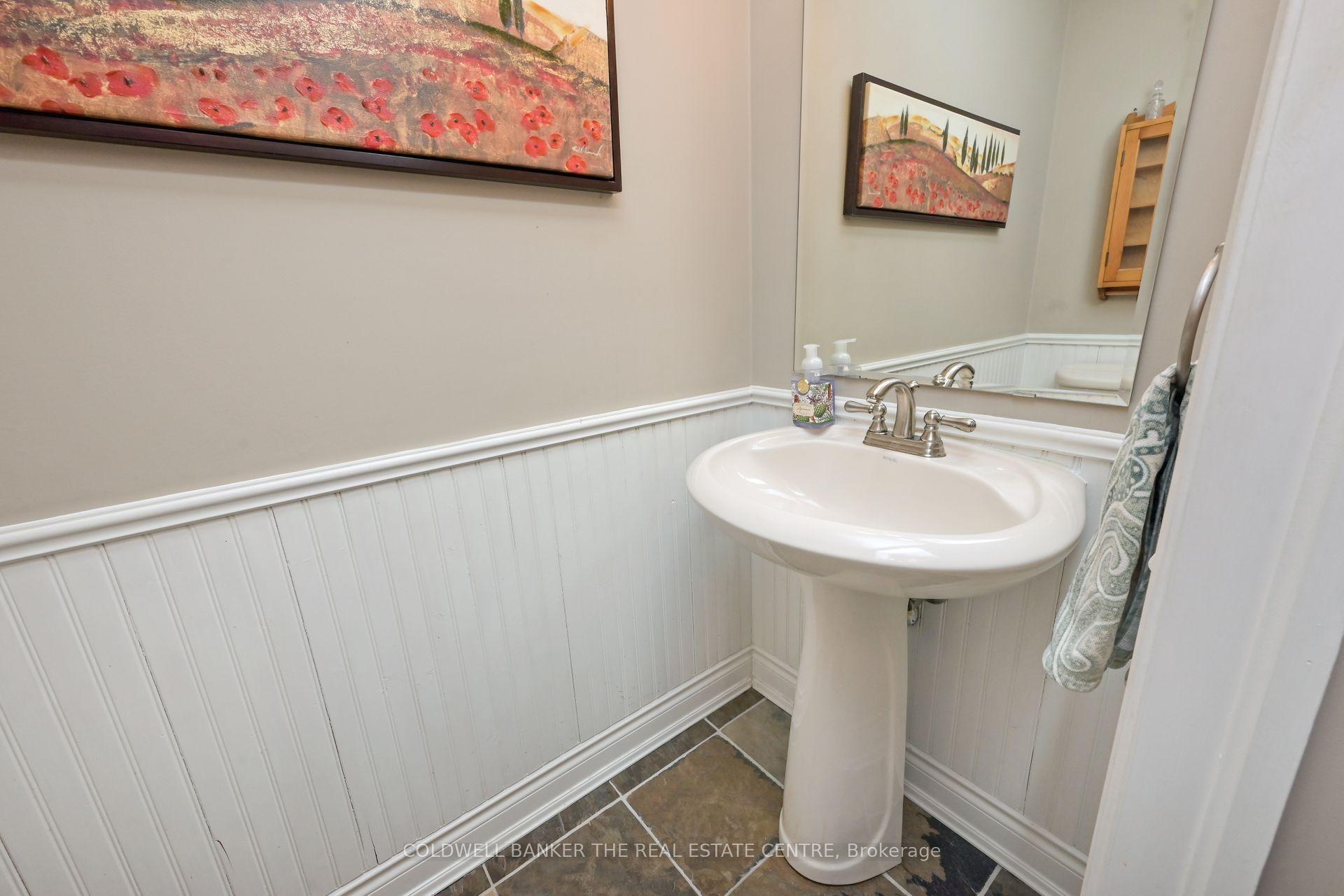Photo 15 of 133 Bella Vista Trail, New Tecumseth, Rural New Tecumseth — HOMEH