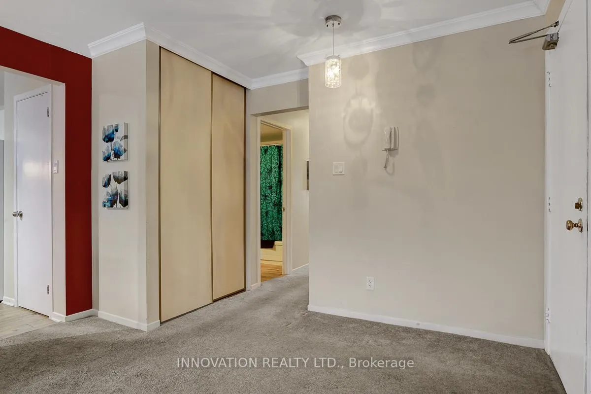 Photo 5 of Unit B, 216 Equestrian Drive, Ottawa, Kanata - Bridlewood — HOMEH