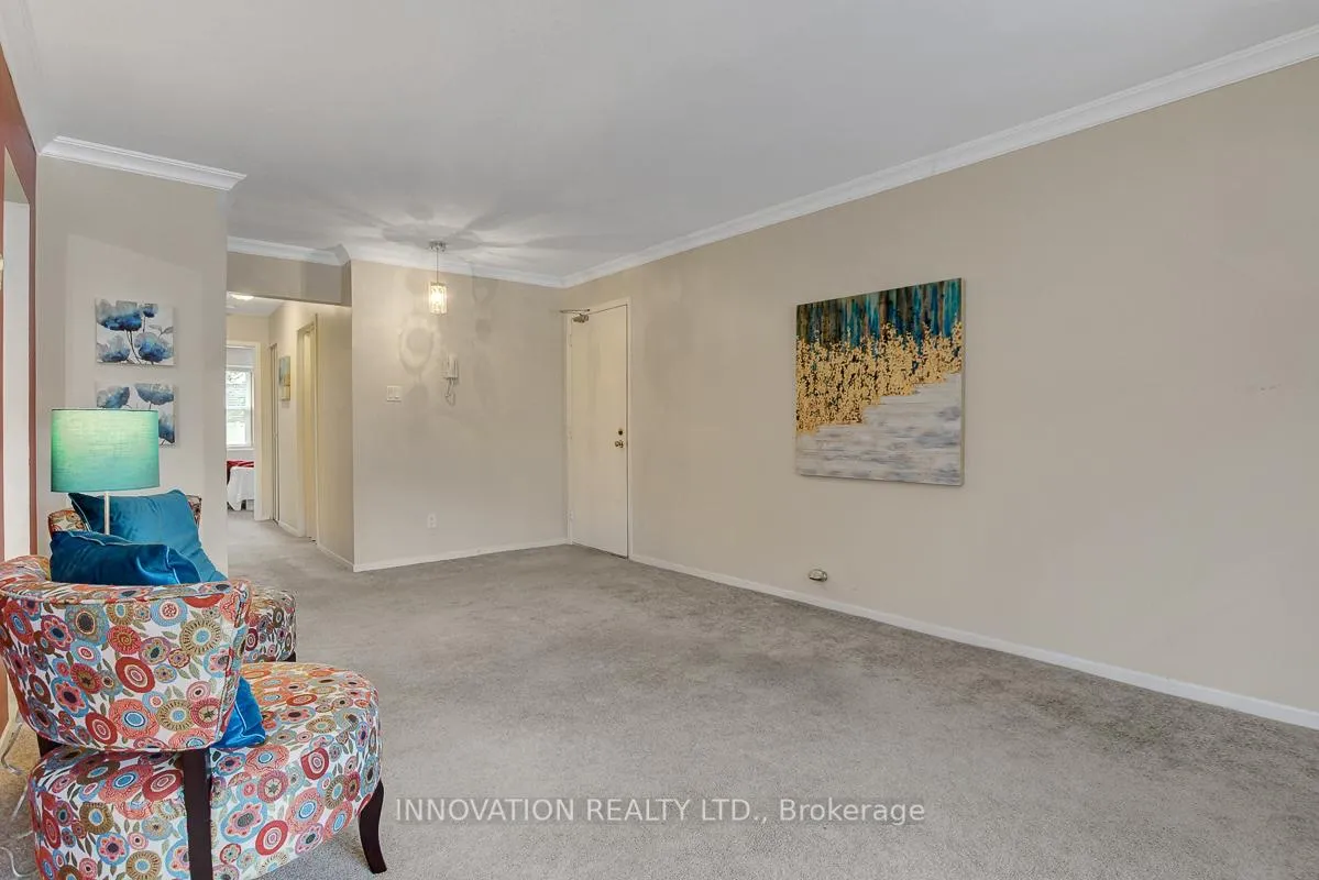 Photo 7 of Unit B, 216 Equestrian Drive, Ottawa, Kanata - Bridlewood — HOMEH