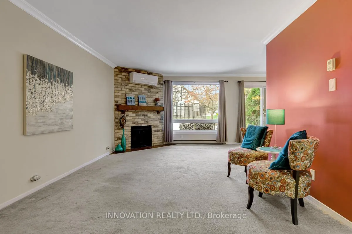 Photo 9 of Unit B, 216 Equestrian Drive, Ottawa, Kanata - Bridlewood — HOMEH