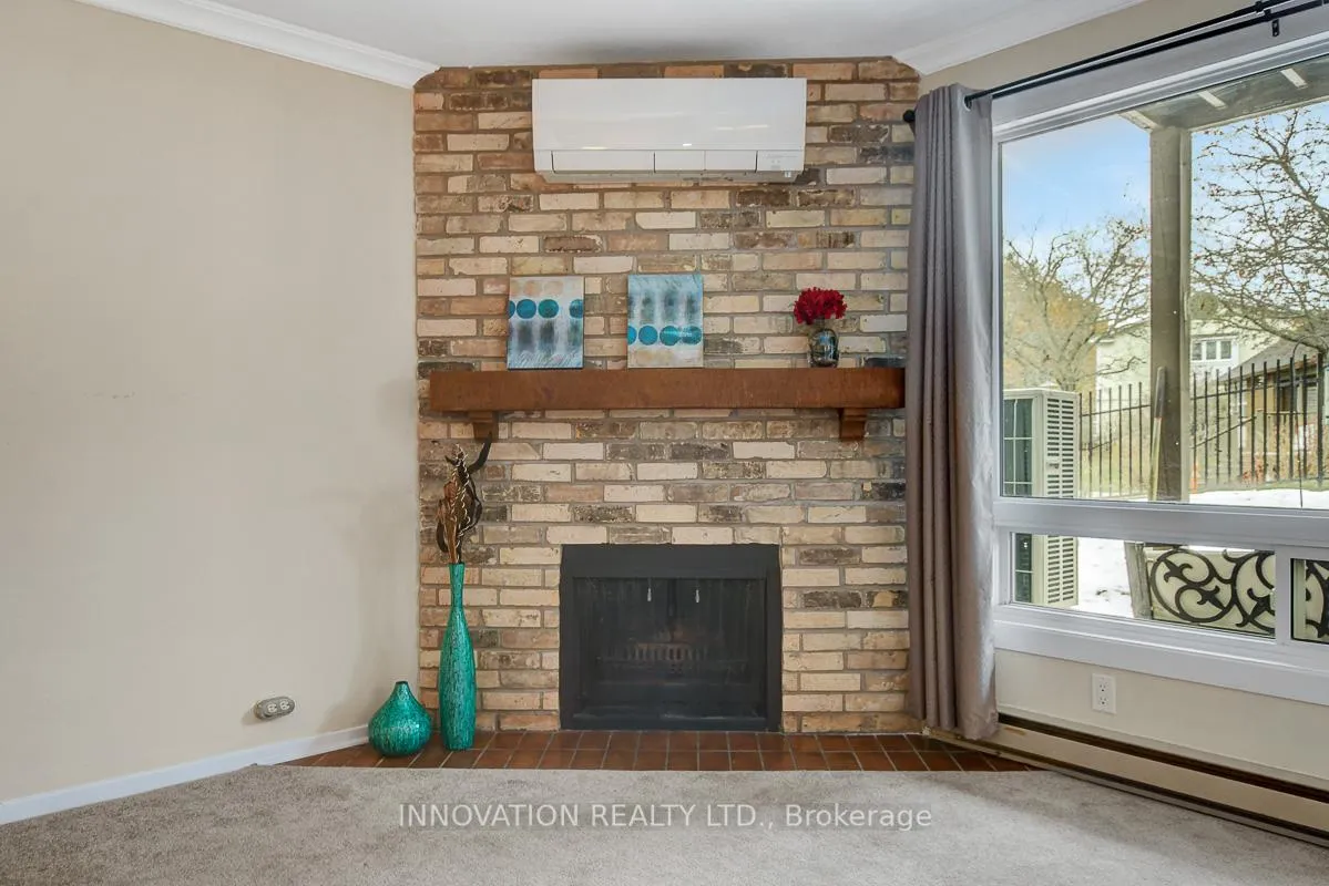 Photo 10 of Unit B, 216 Equestrian Drive, Ottawa, Kanata - Bridlewood — HOMEH