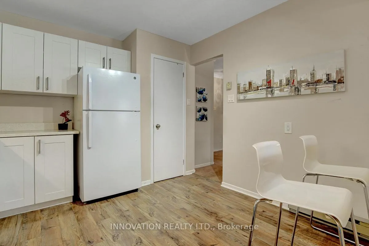 Photo 17 of Unit B, 216 Equestrian Drive, Ottawa, Kanata - Bridlewood — HOMEH