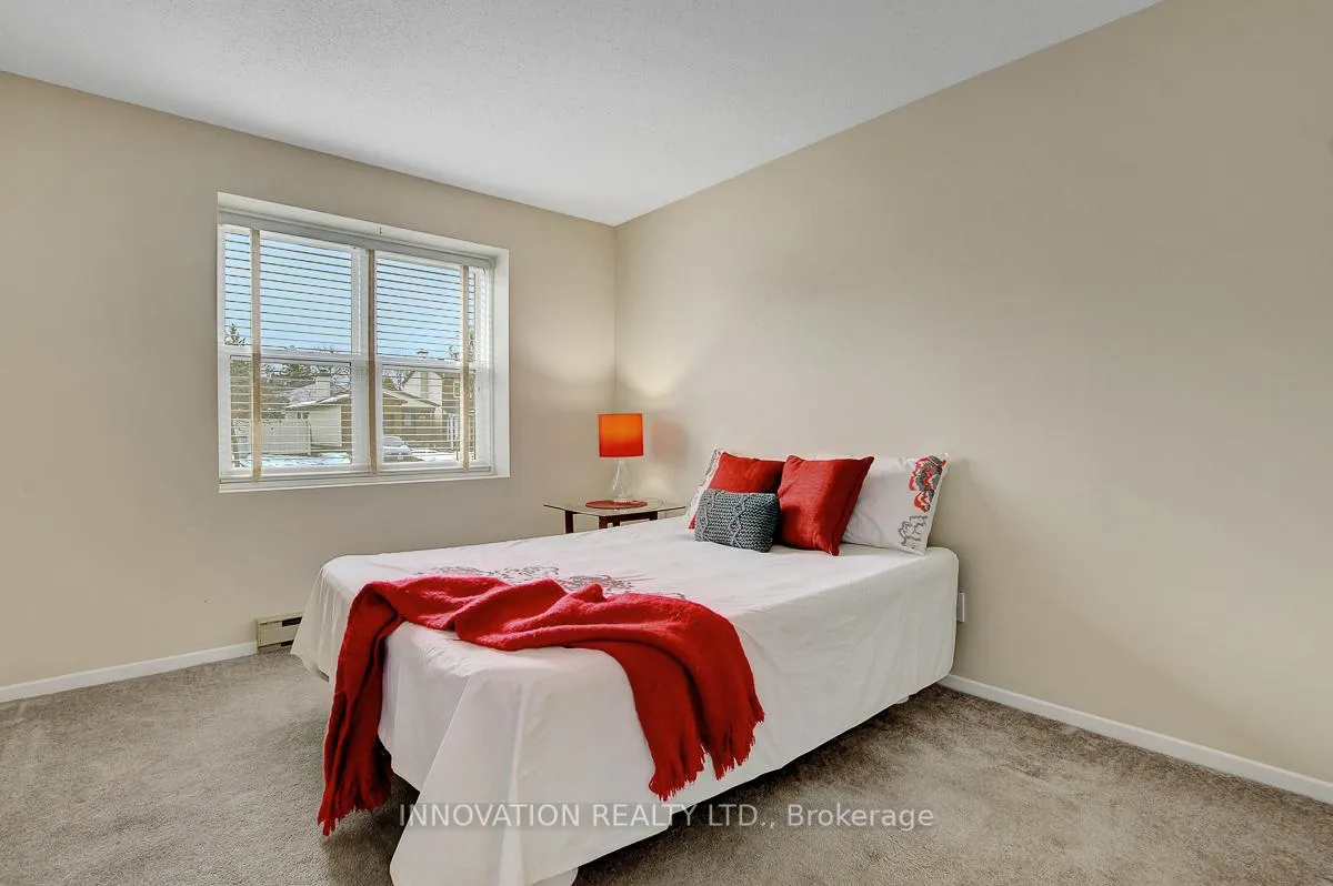 Photo 27 of Unit B, 216 Equestrian Drive, Ottawa, Kanata - Bridlewood — HOMEH