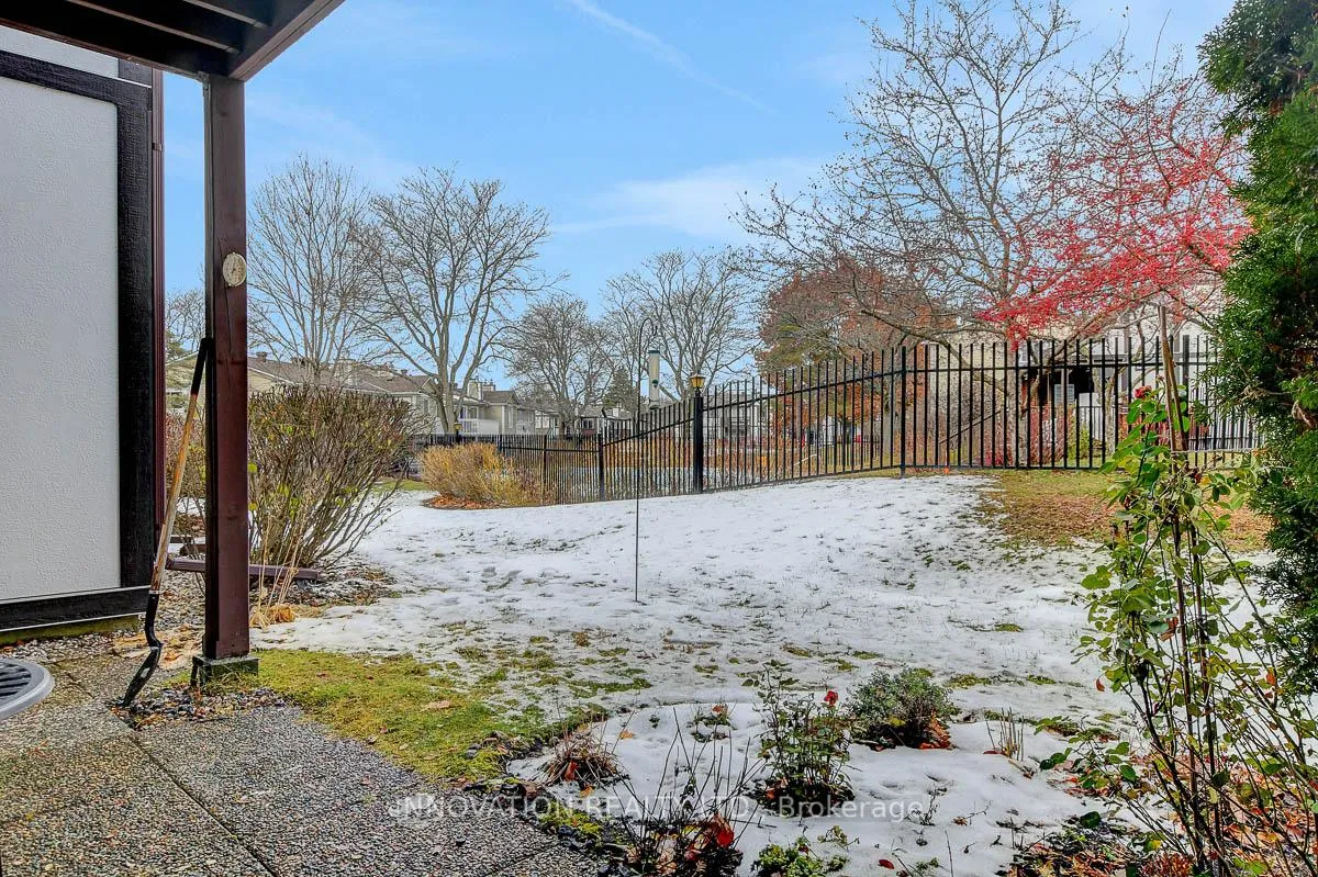 Photo 31 of Unit B, 216 Equestrian Drive, Ottawa, Kanata - Bridlewood — HOMEH