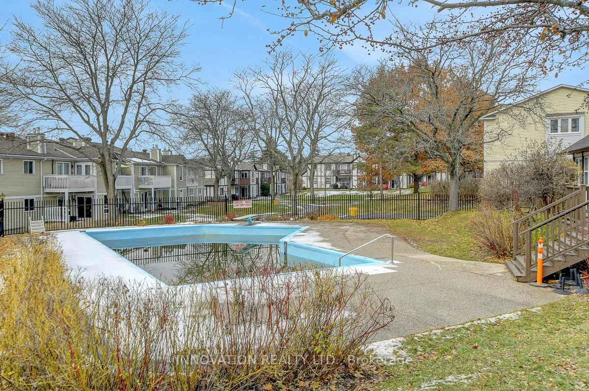 Photo 34 of Unit B, 216 Equestrian Drive, Ottawa, Kanata - Bridlewood — HOMEH