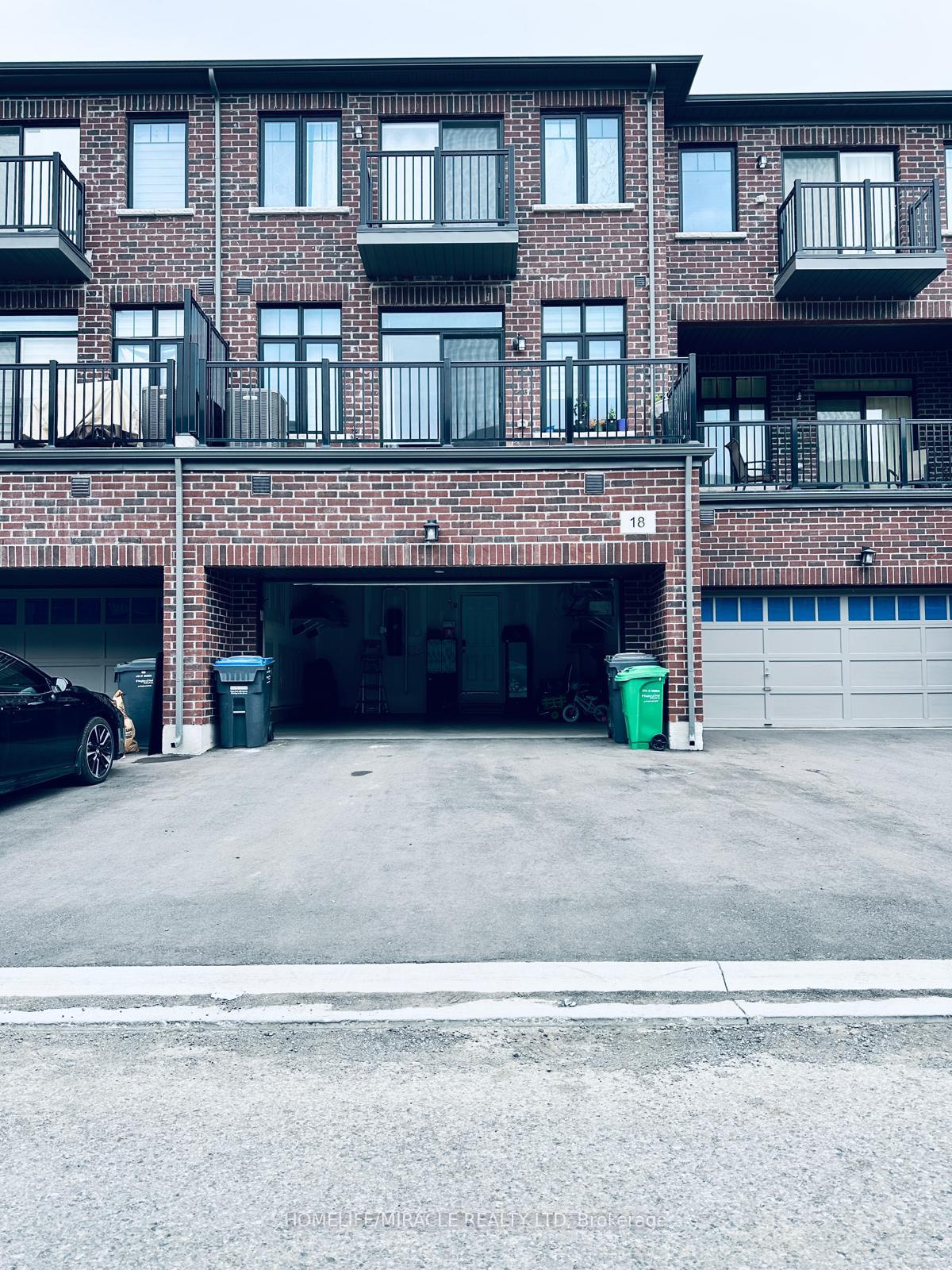 Photo 28 of 18 Petch Avenue, Caledon, Rural Caledon — HOMEH