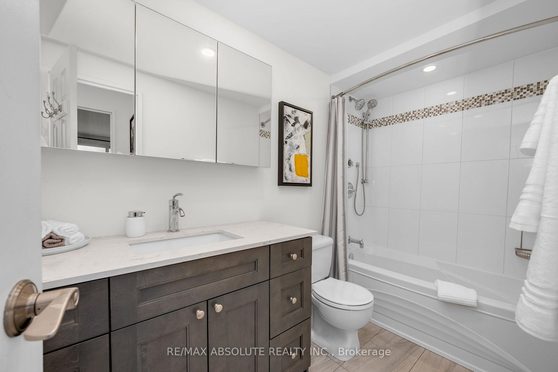 Photo 28 of Unit 2406, 1081 Ambleside Drive, Ottawa, Woodroffe — HOMEH