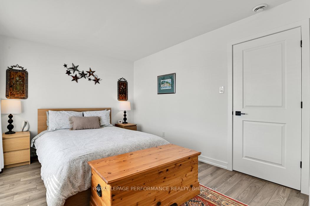Photo 6 of Unit 202, 83 St Moritz Trail, Embrun — HOMEH