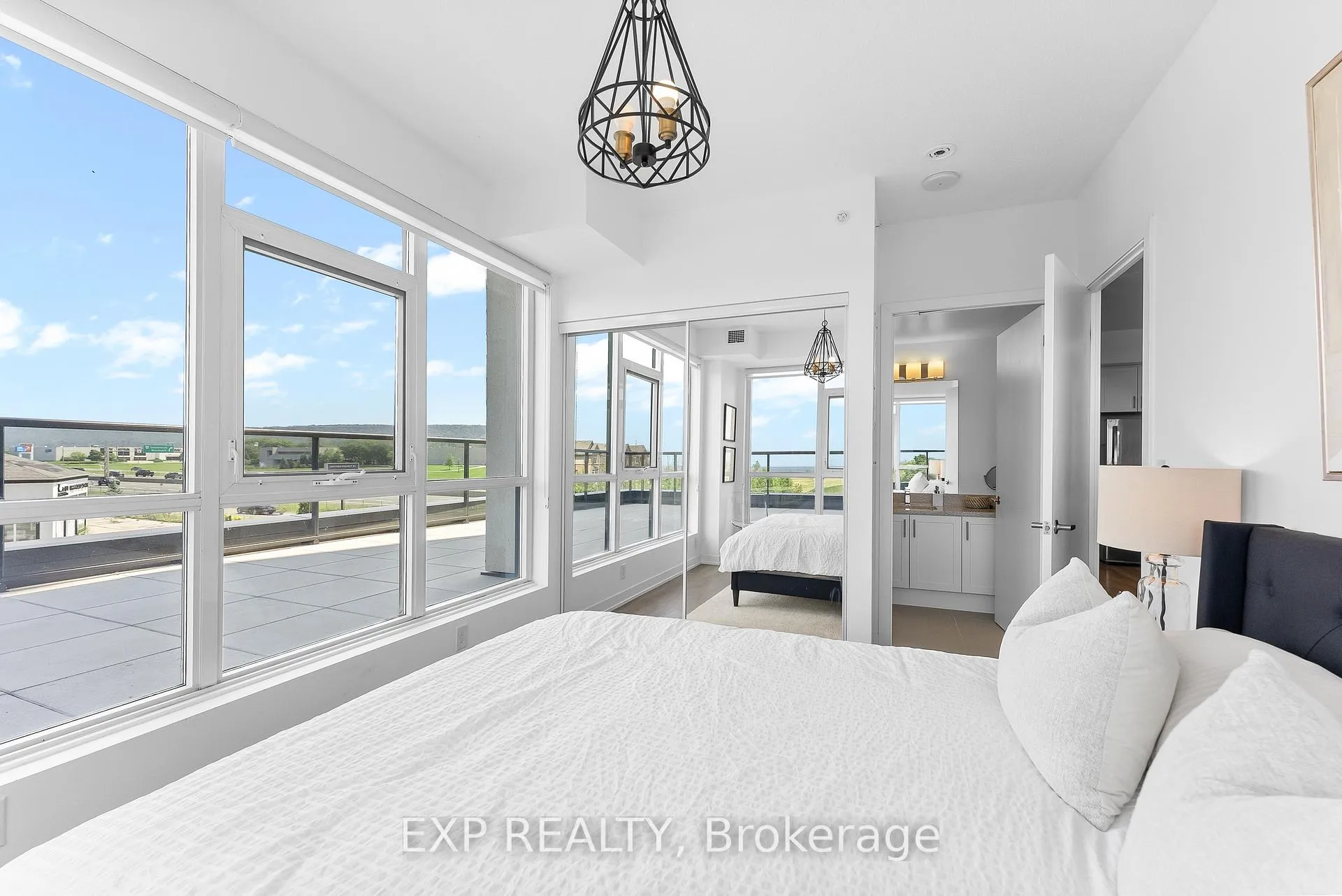 Photo 19 of Unit 219, 550 North Service Road, Grimsby, Grimsby Beach — HOMEH