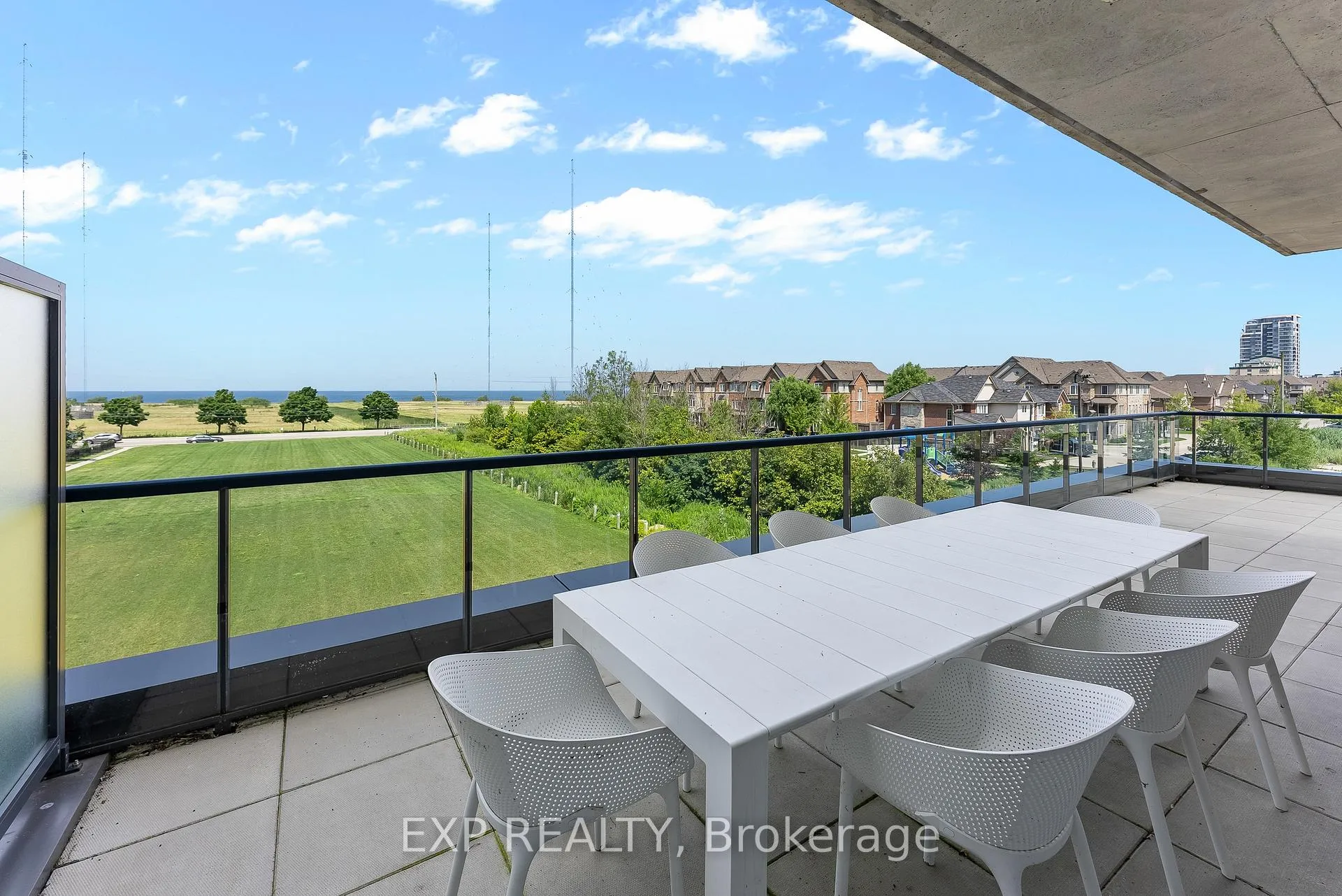 Photo 25 of Unit 219, 550 North Service Road, Grimsby, Grimsby Beach — HOMEH