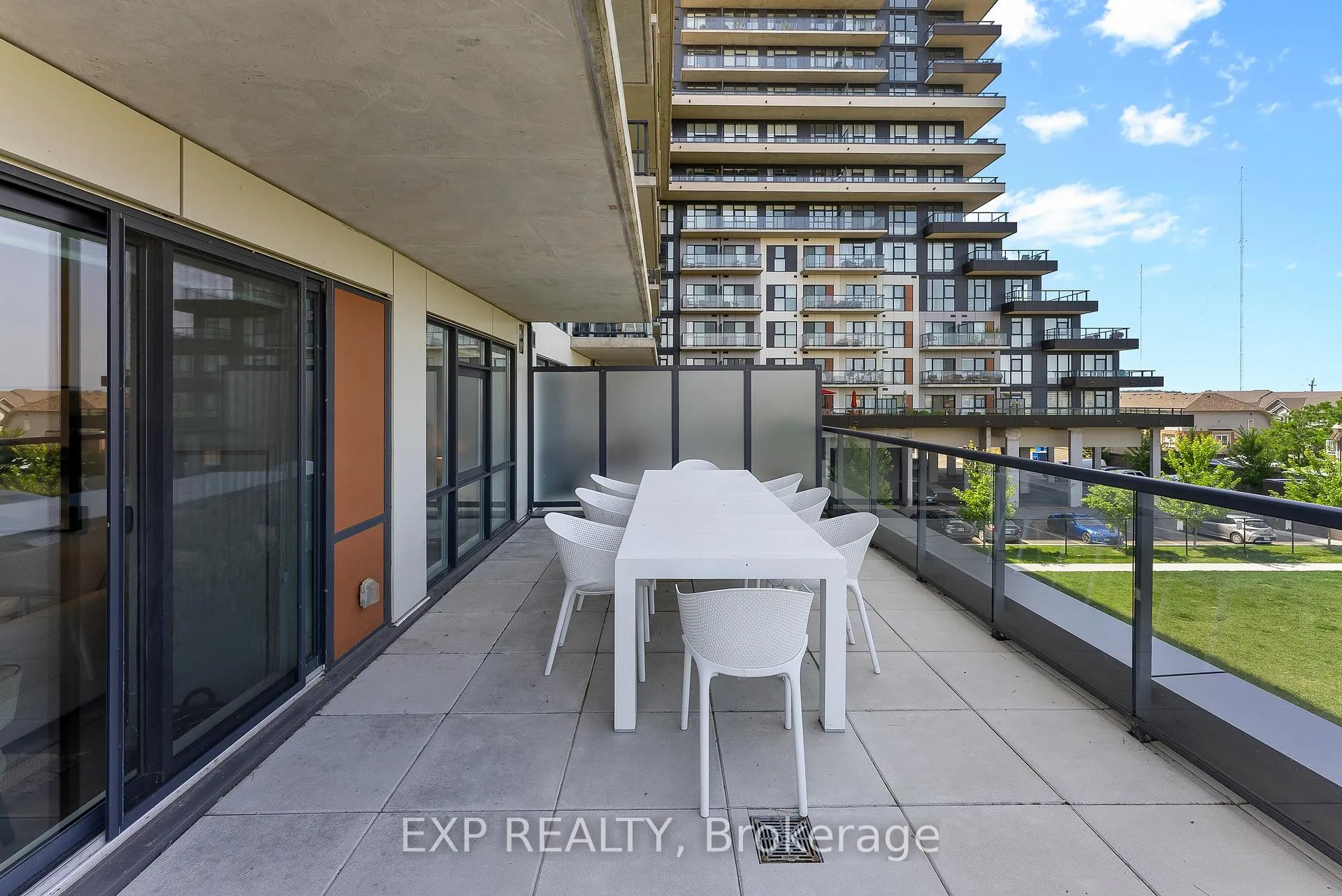 Photo 27 of Unit 219, 550 North Service Road, Grimsby, Grimsby Beach — HOMEH