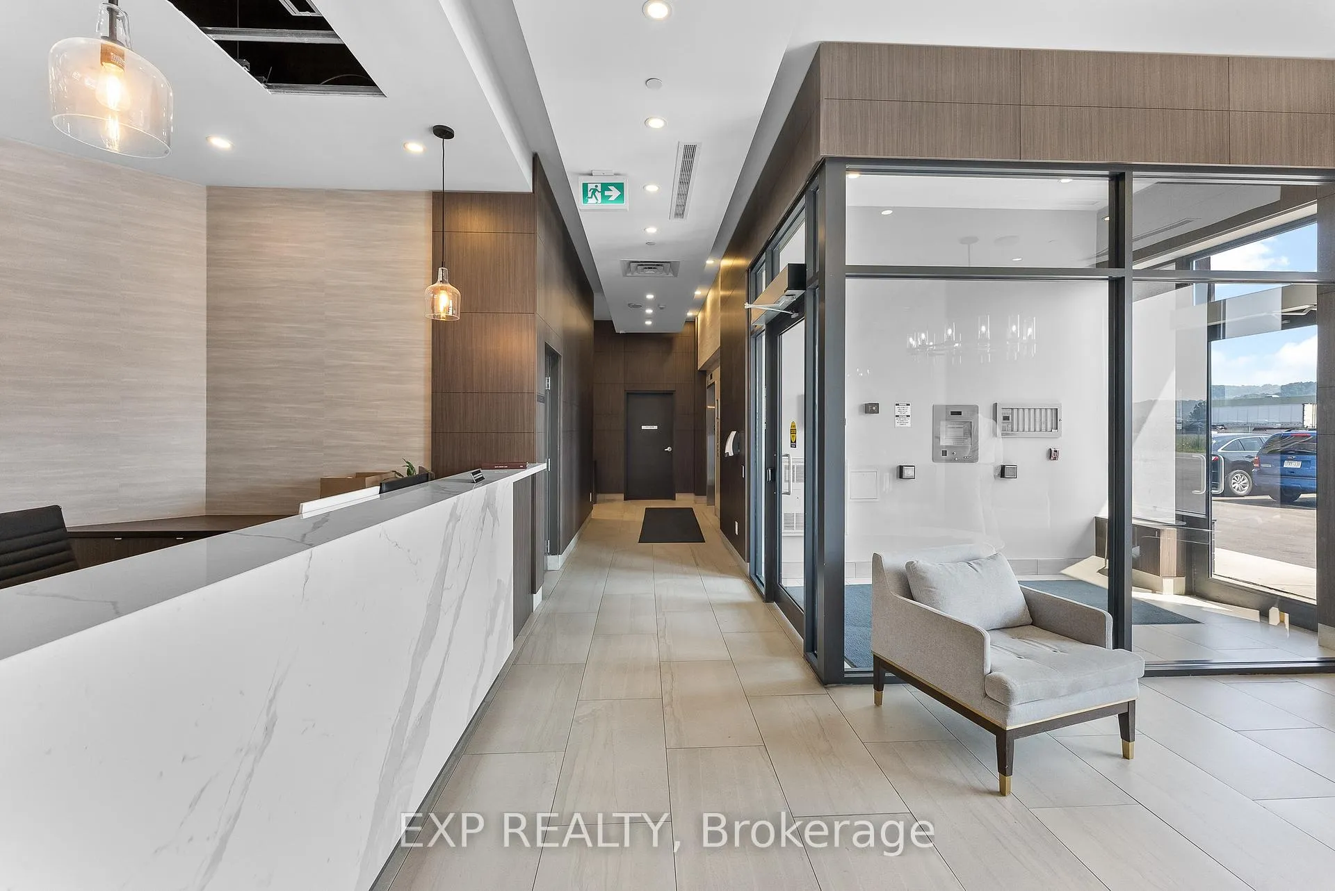 Photo 32 of Unit 219, 550 North Service Road, Grimsby, Grimsby Beach — HOMEH