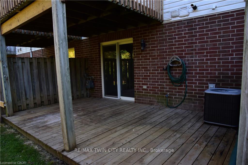 Photo 31 of Unit 19, 42 Green Valley Drive, Kitchener — HOMEH