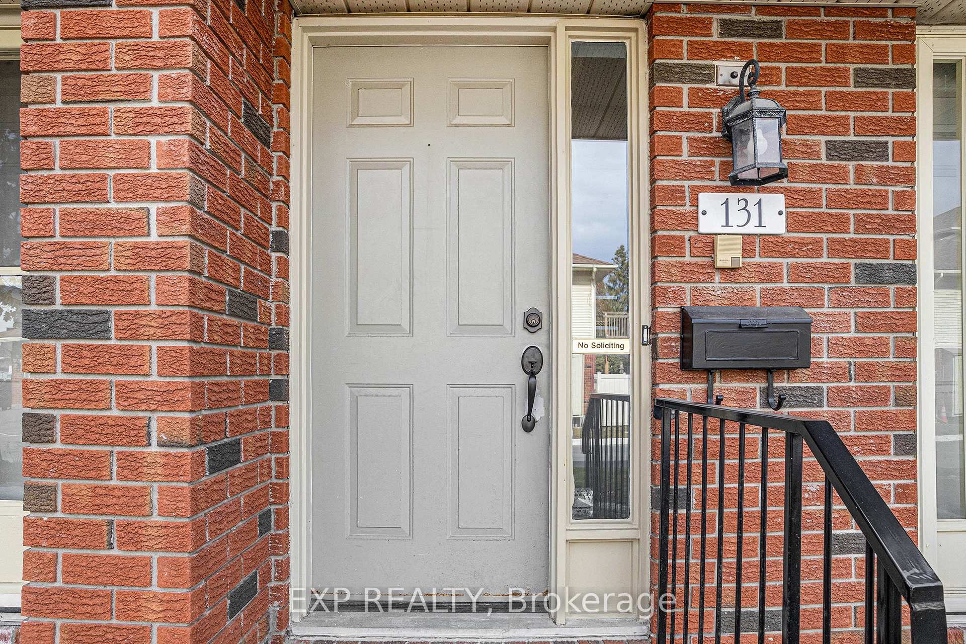 Photo 2 of Unit 67, 131 Rushford Pvt, Ottawa, Hunt Club Park/Greenboro — HOMEH