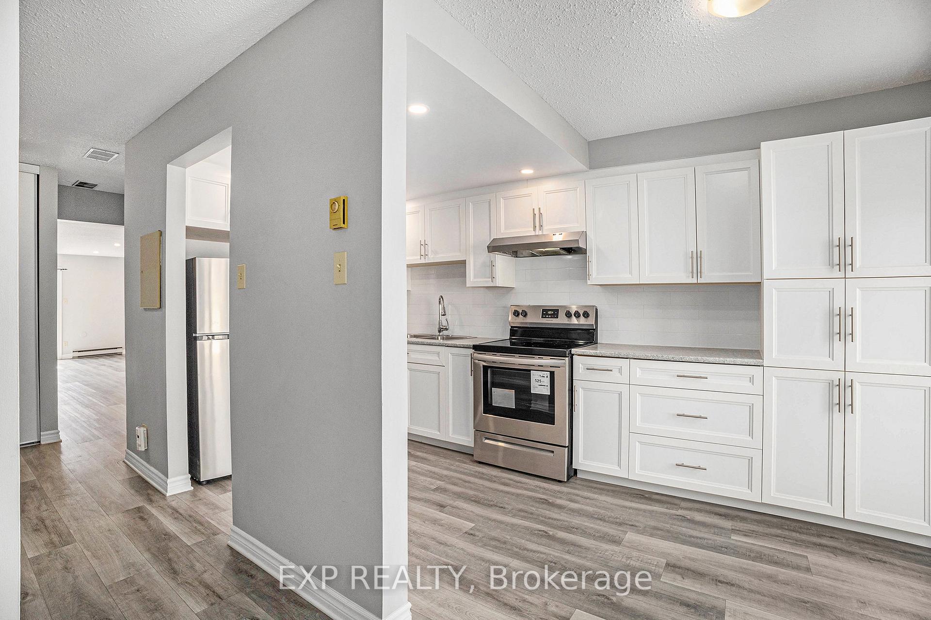 Photo 12 of Unit 67, 131 Rushford Pvt, Ottawa, Hunt Club Park/Greenboro — HOMEH