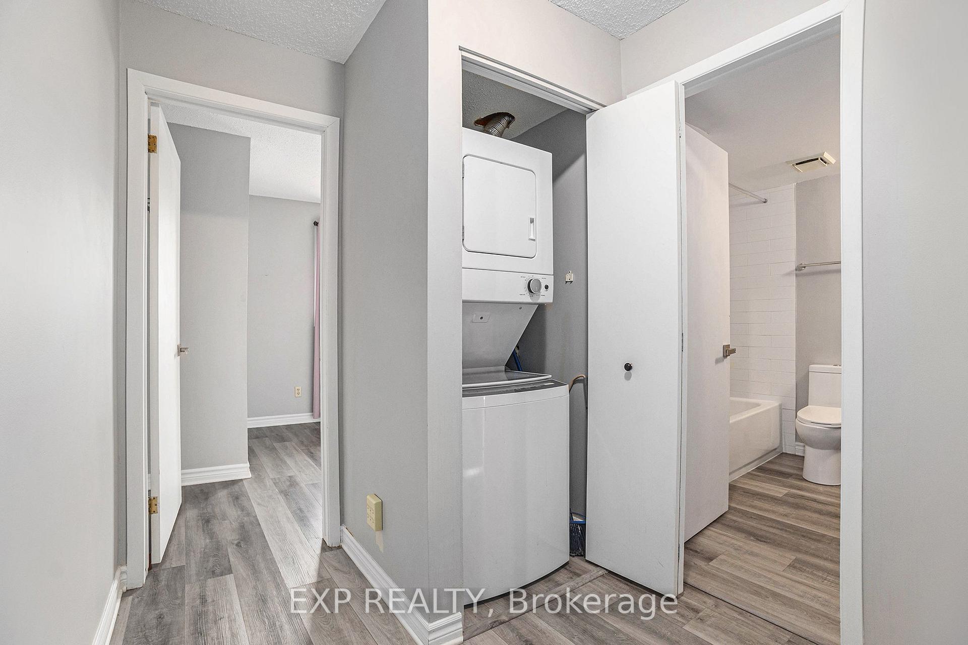Photo 15 of Unit 67, 131 Rushford Pvt, Ottawa, Hunt Club Park/Greenboro — HOMEH