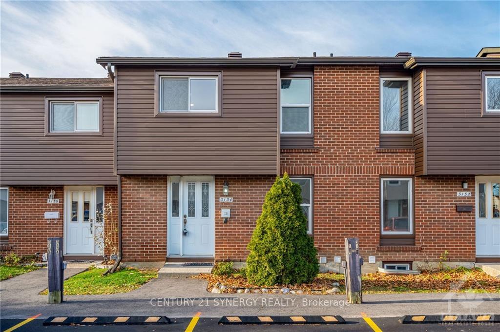 Photo 1 of 3134 Fenmore Street, Ottawa, Blossom Park/Kemp Park/Findlay Creek — HOMEH