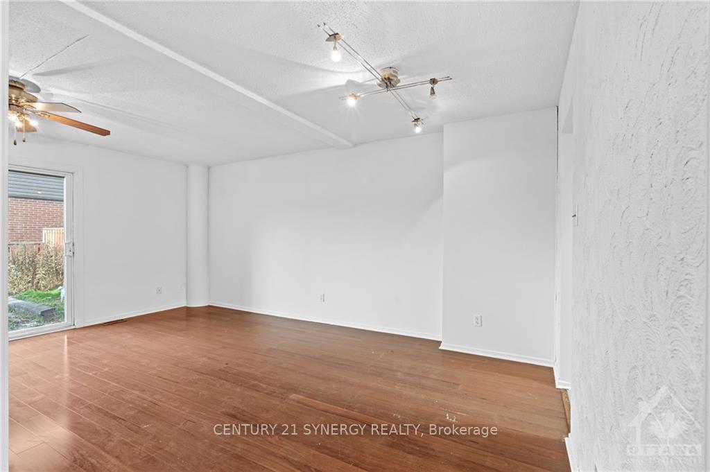 Photo 5 of 3134 Fenmore Street, Ottawa, Blossom Park/Kemp Park/Findlay Creek — HOMEH