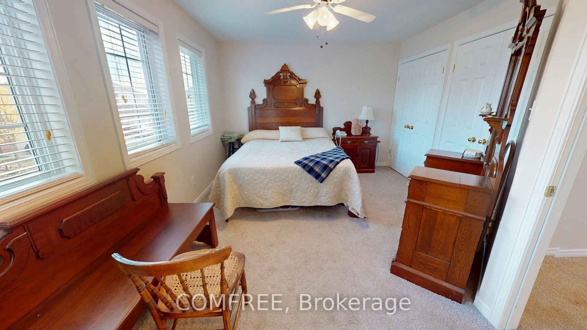 Photo 8 of 45 Pond View Drive, Wellesley — HOMEH