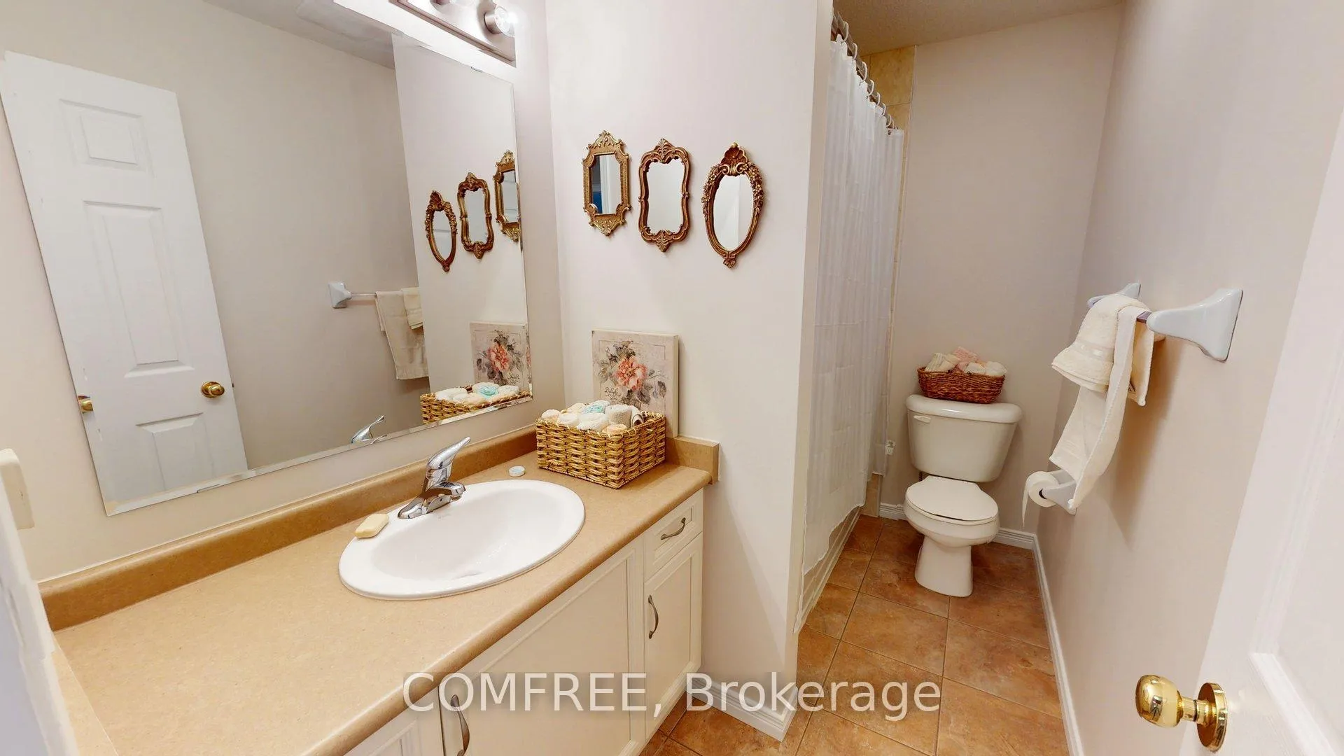 Photo 12 of 45 Pond View Drive, Wellesley — HOMEH