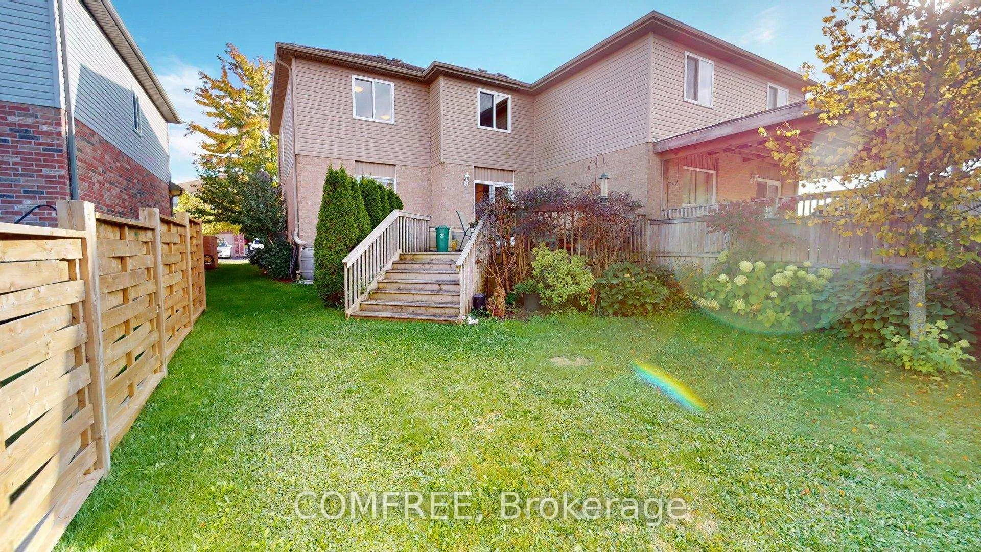 Photo 17 of 45 Pond View Drive, Wellesley — HOMEH