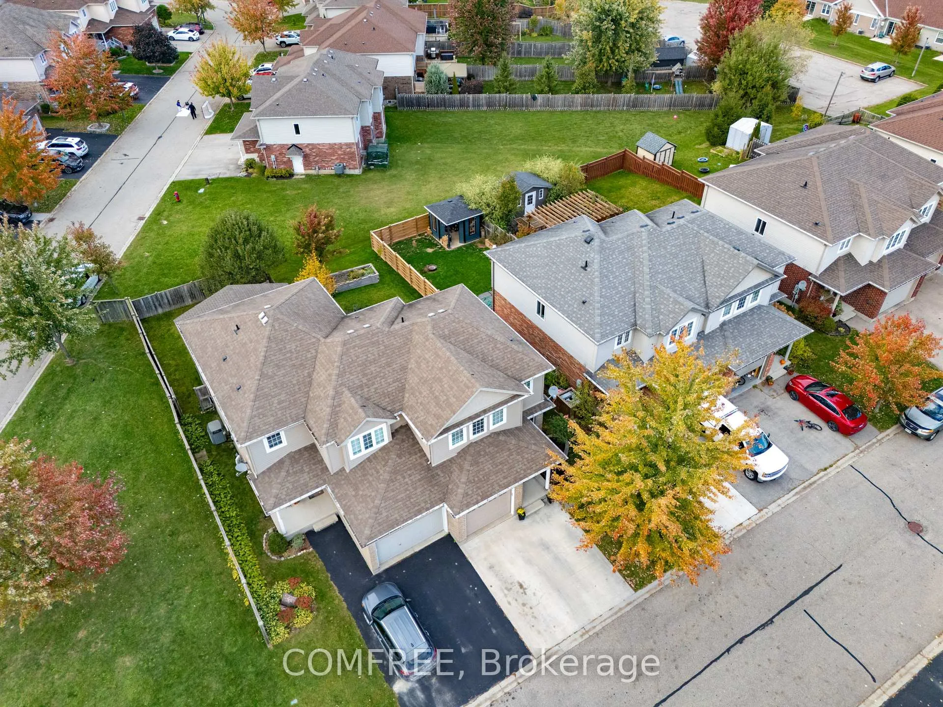 Photo 19 of 45 Pond View Drive, Wellesley — HOMEH