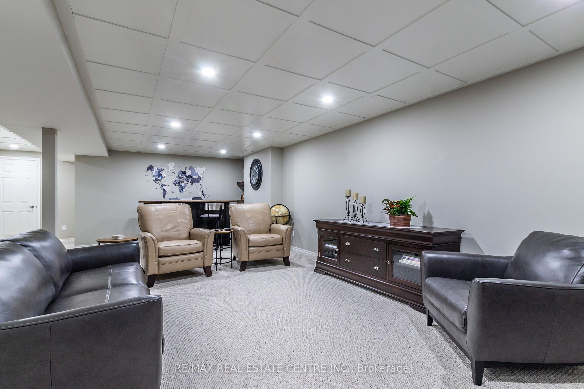 Photo 26 of Unit 16, 71 Beasley Crescent, Cambridge — HOMEH