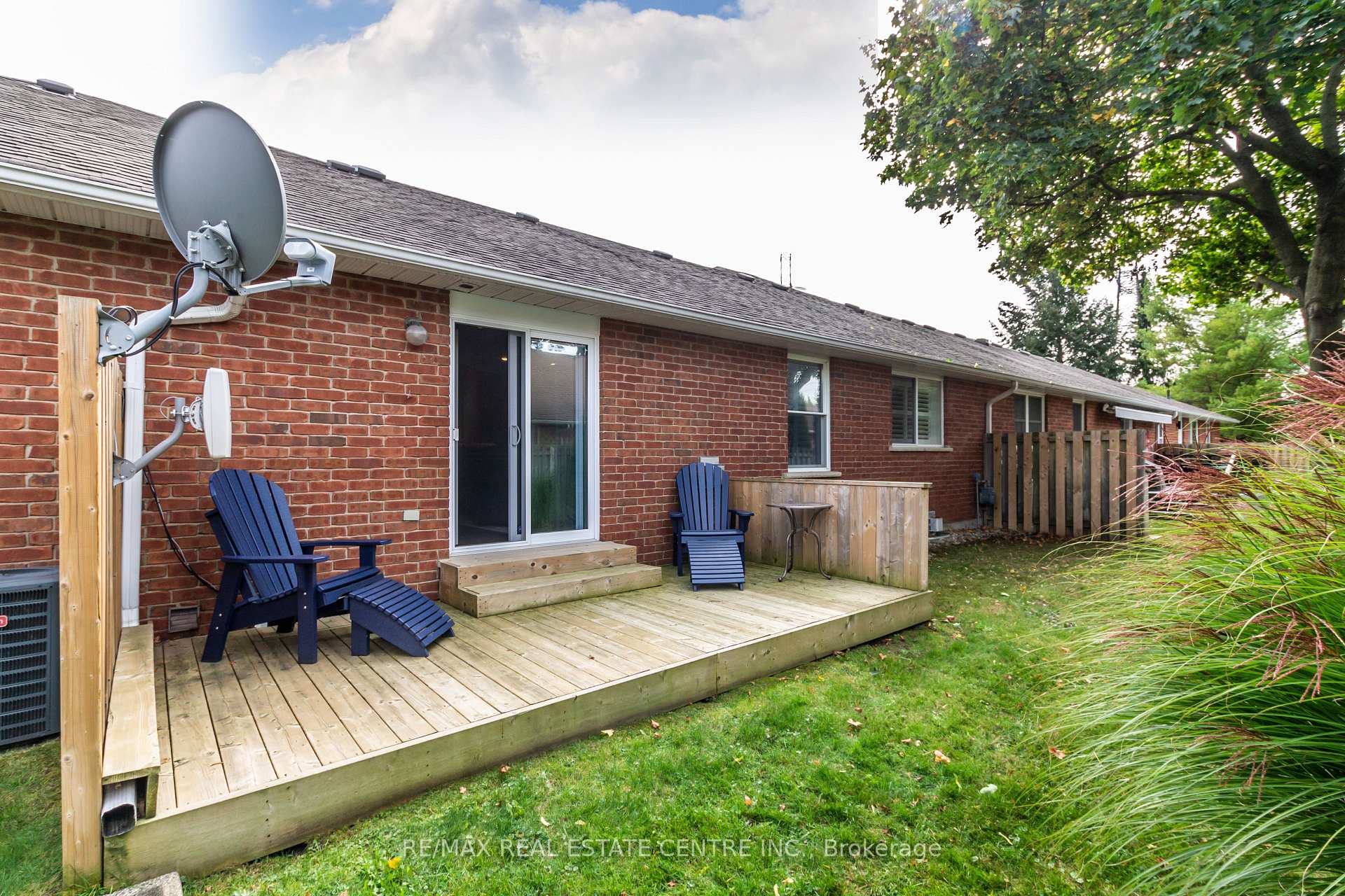 Photo 37 of Unit 16, 71 Beasley Crescent, Cambridge — HOMEH