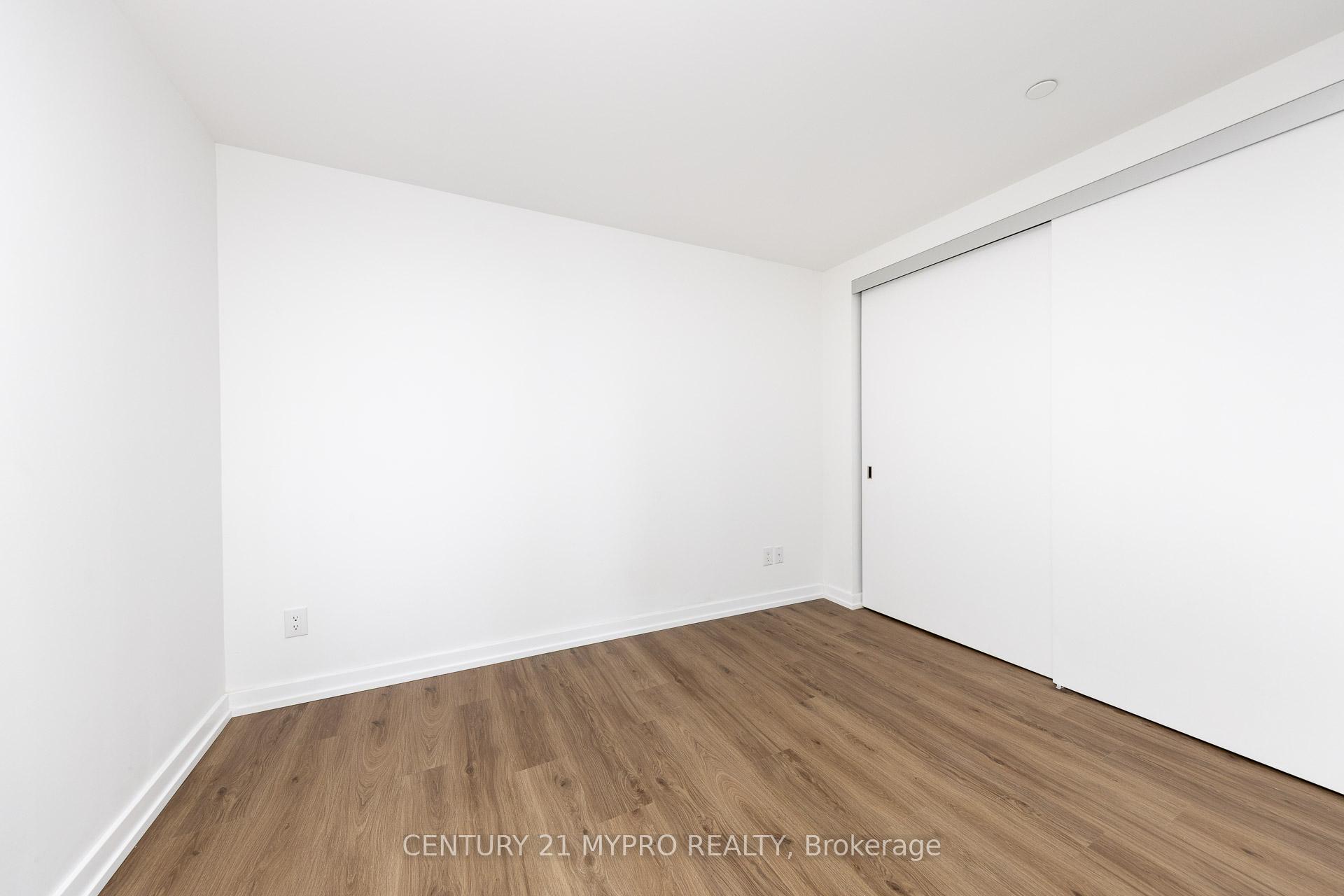 Photo 7 of Unit 2501, 5 Soudan Avenue, Toronto, Mount Pleasant West — HOMEH