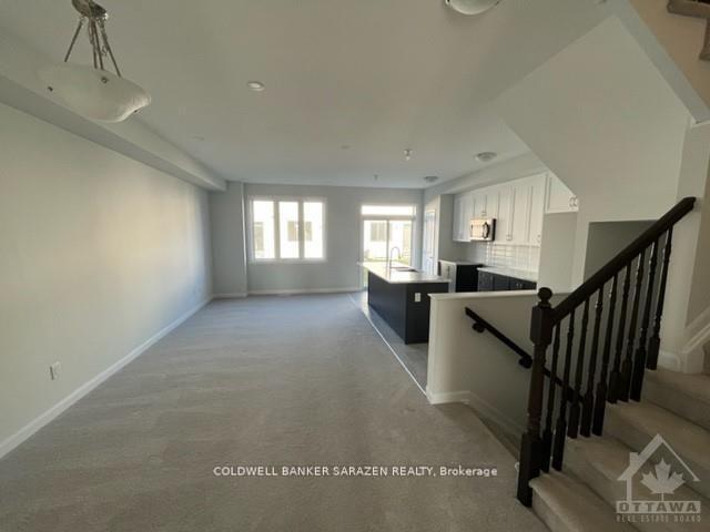 Photo 5 of 561 Aglish Mews, Ottawa, Barrhaven - Half Moon Bay — HOMEH