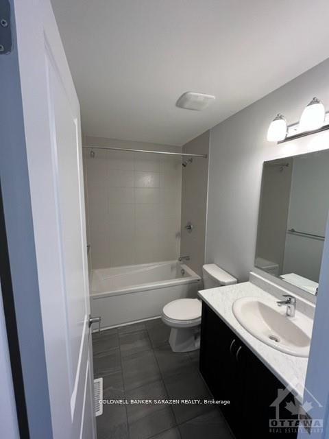 Photo 11 of 561 Aglish Mews, Ottawa, Barrhaven - Half Moon Bay — HOMEH