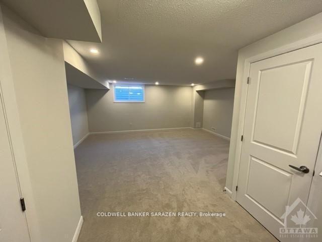 Photo 14 of 561 Aglish Mews, Ottawa, Barrhaven - Half Moon Bay — HOMEH