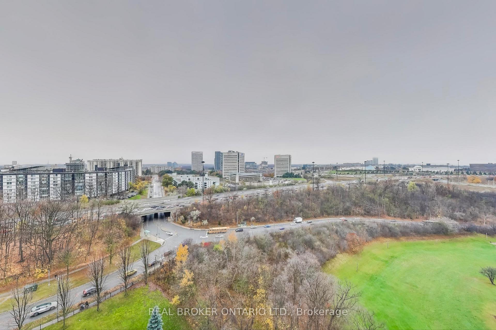 Photo 20 of Unit 1917, 10 Edgecliff Golfway, Toronto, Flemingdon Park — HOMEH