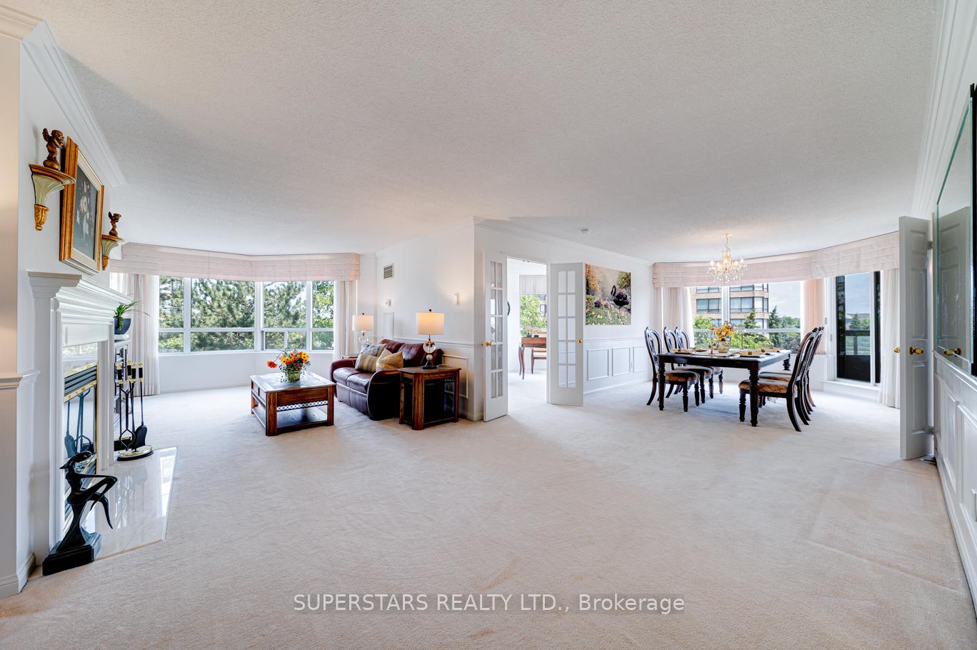 Photo 3 of Unit 415, 610 Bullock Drive, Markham, Markville — HOMEH