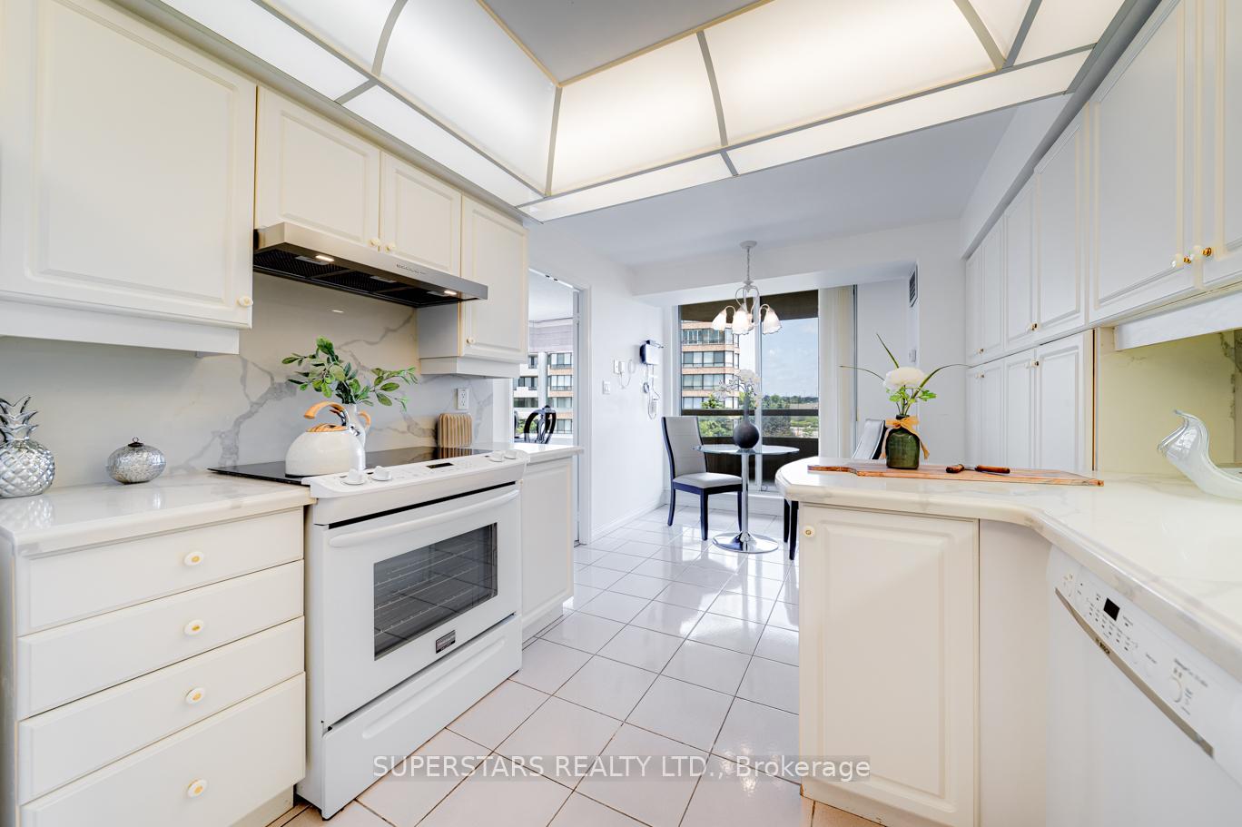 Photo 13 of Unit 415, 610 Bullock Drive, Markham, Markville — HOMEH