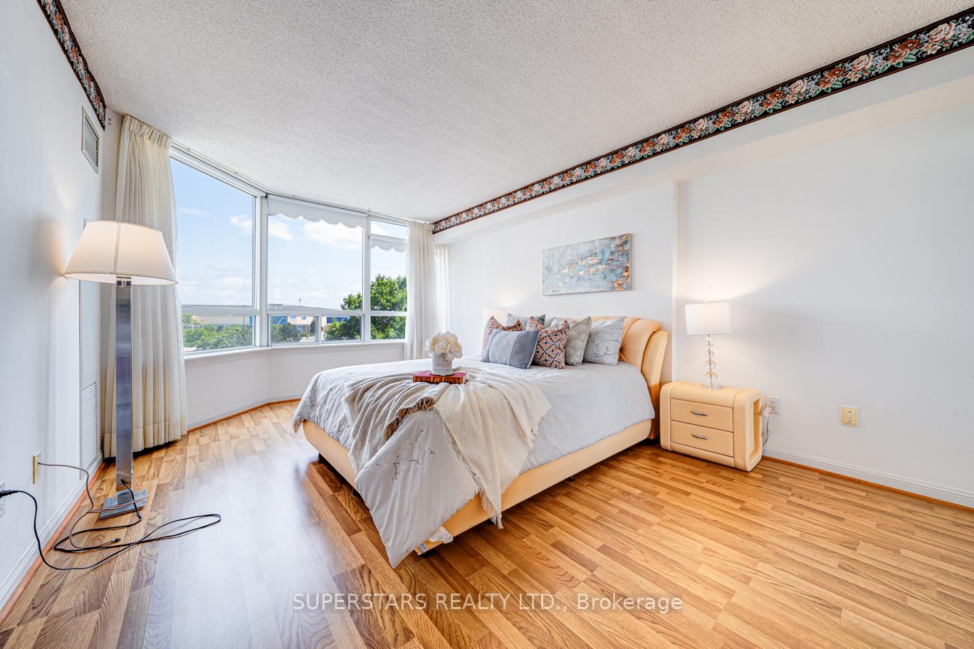 Photo 15 of Unit 415, 610 Bullock Drive, Markham, Markville — HOMEH