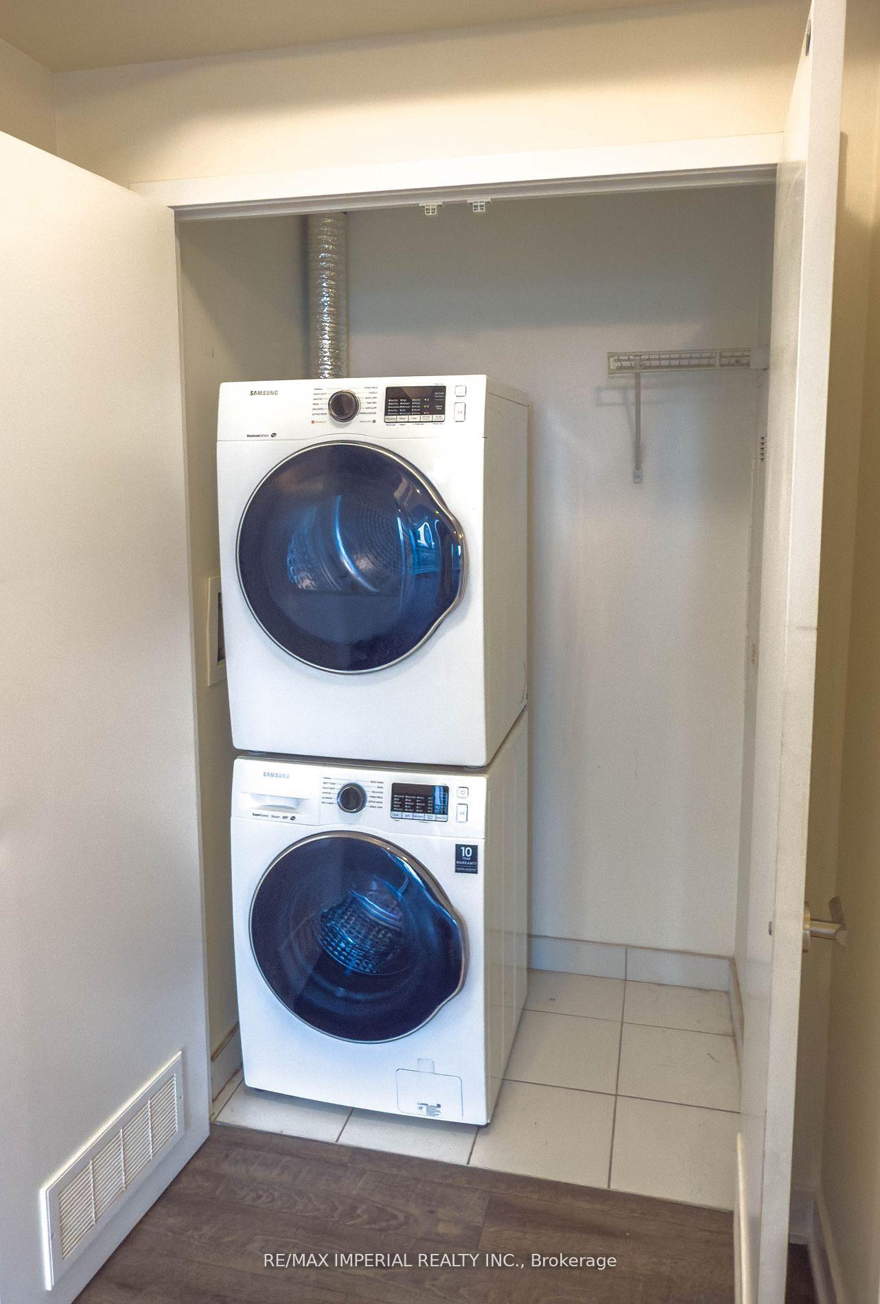 Photo 12 of Unit 2203 Nt, 99 Broadway Avenue, Toronto, Mount Pleasant West — HOMEH