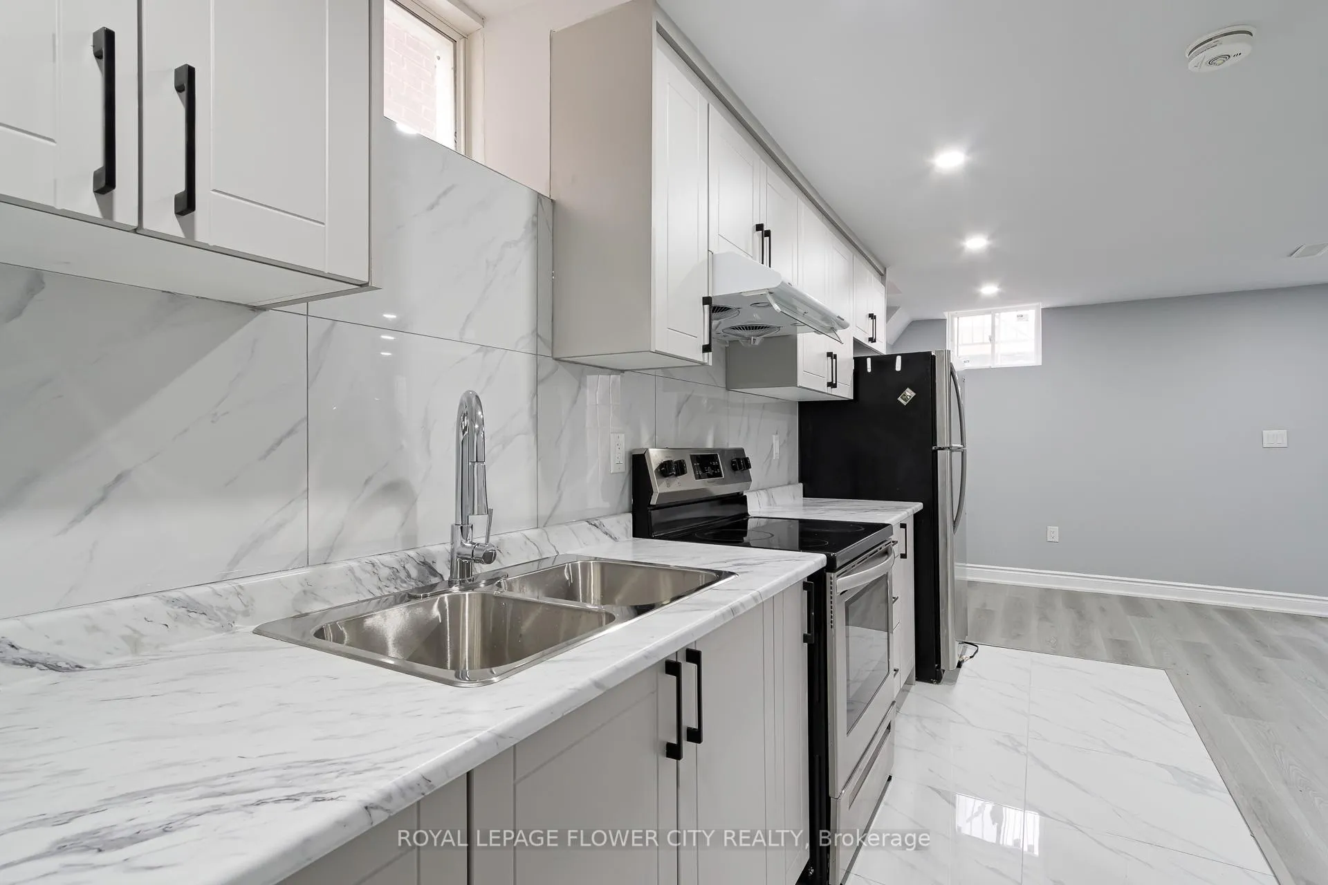 Photo 38 of 95 Tracey Lane, Collingwood — HOMEH