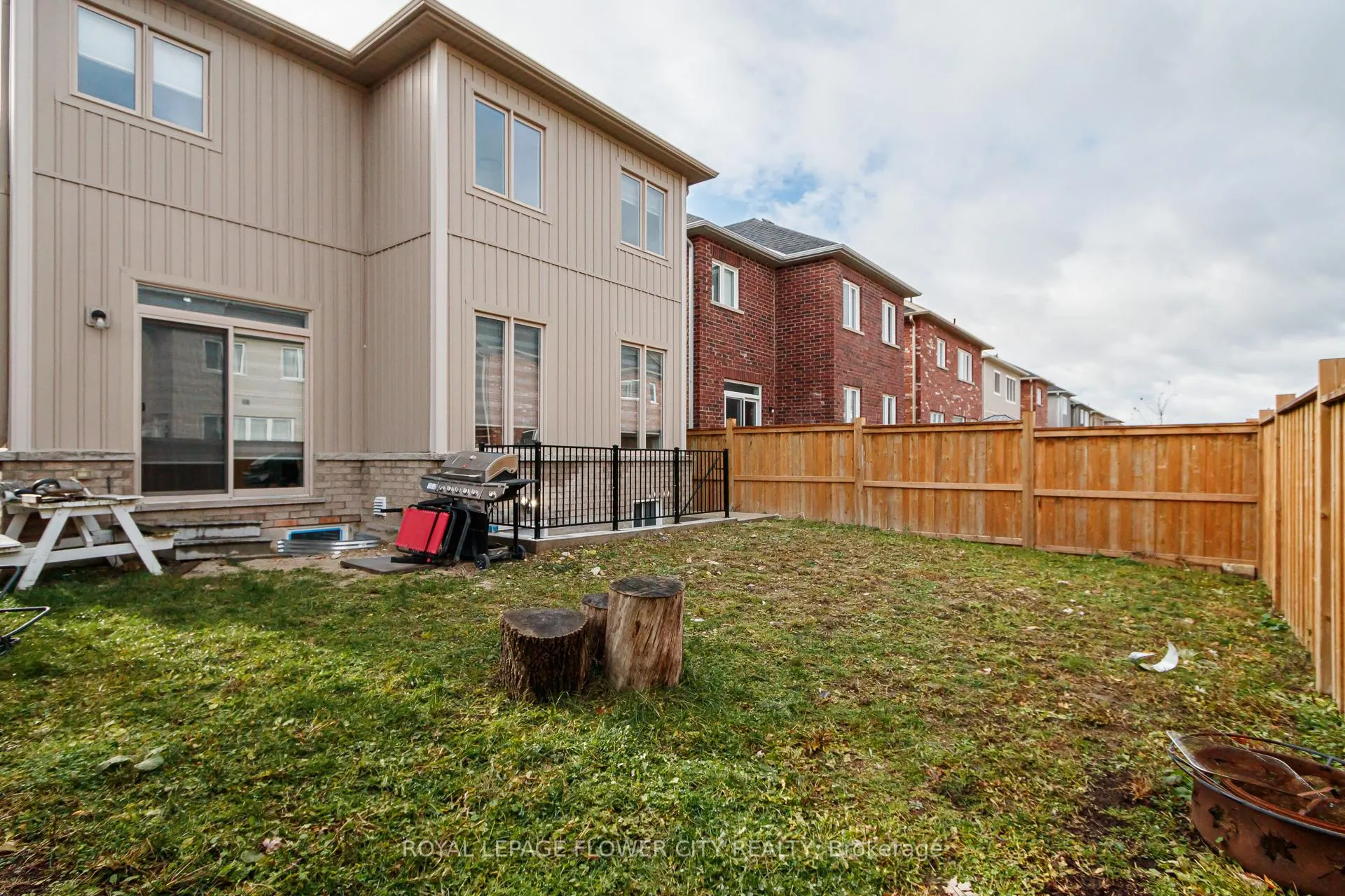 Photo 41 of 95 Tracey Lane, Collingwood — HOMEH