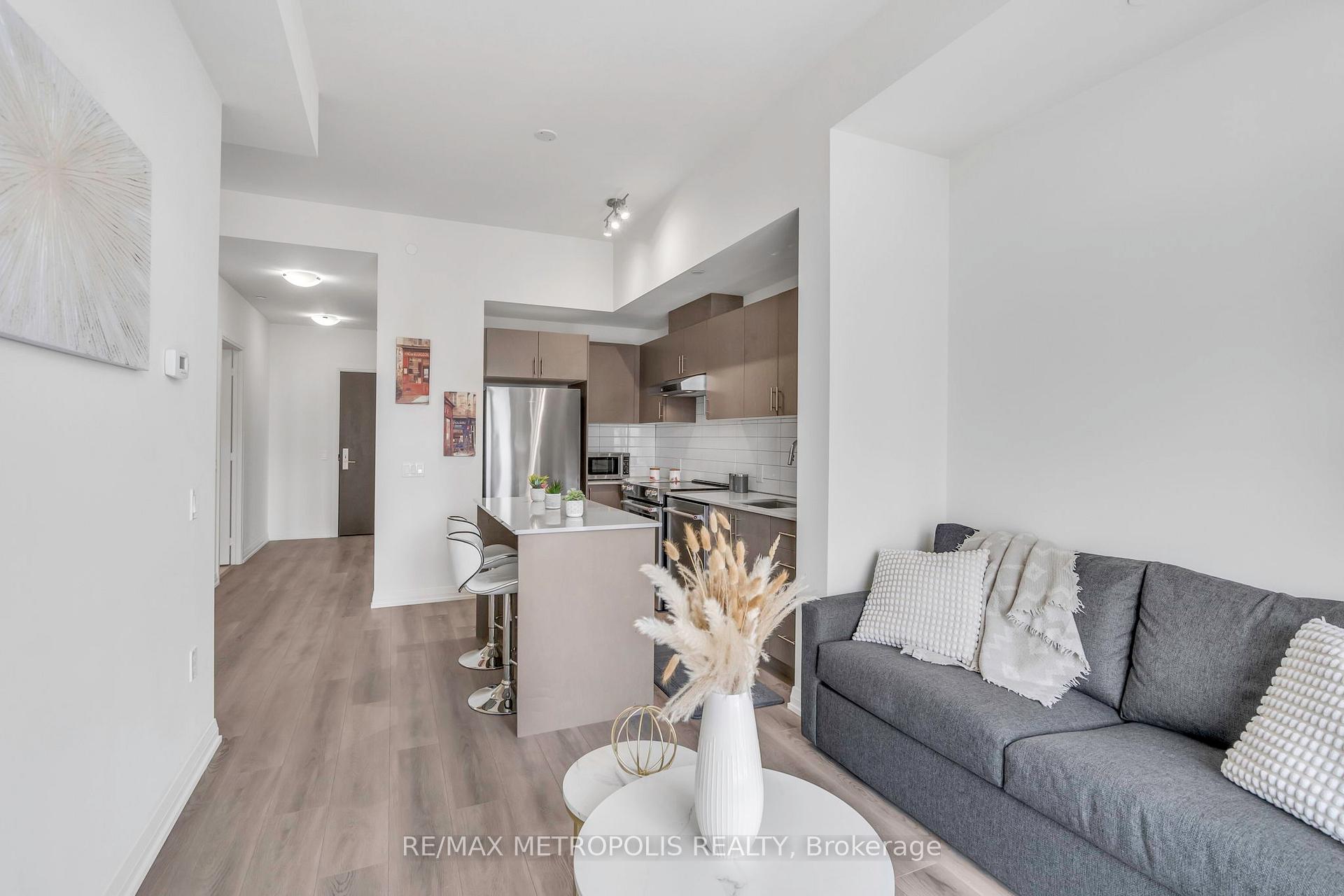 Photo 12 of Unit 2516, 9000 Jane Street, Vaughan, Vellore Village — HOMEH