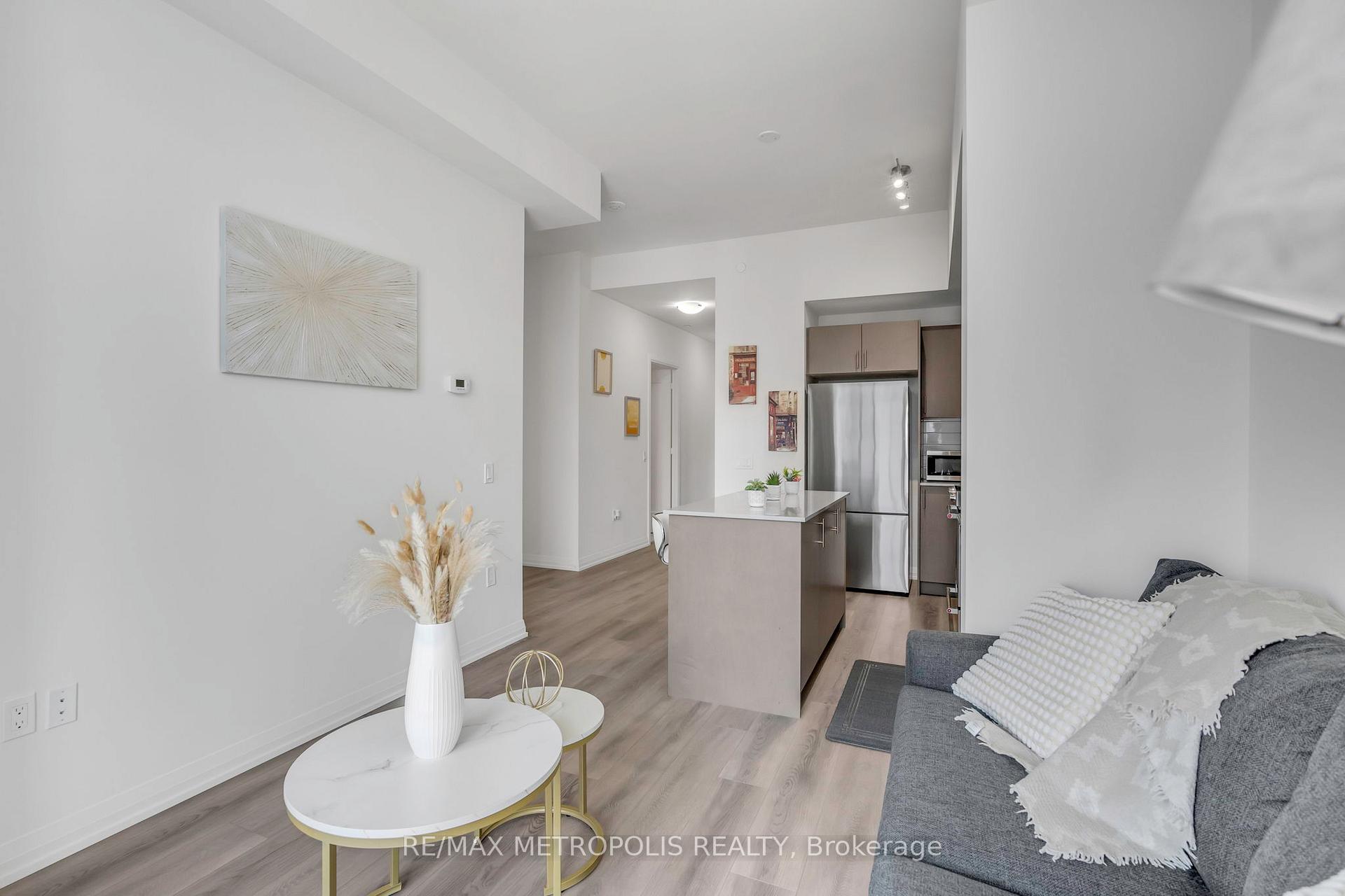 Photo 13 of Unit 2516, 9000 Jane Street, Vaughan, Vellore Village — HOMEH