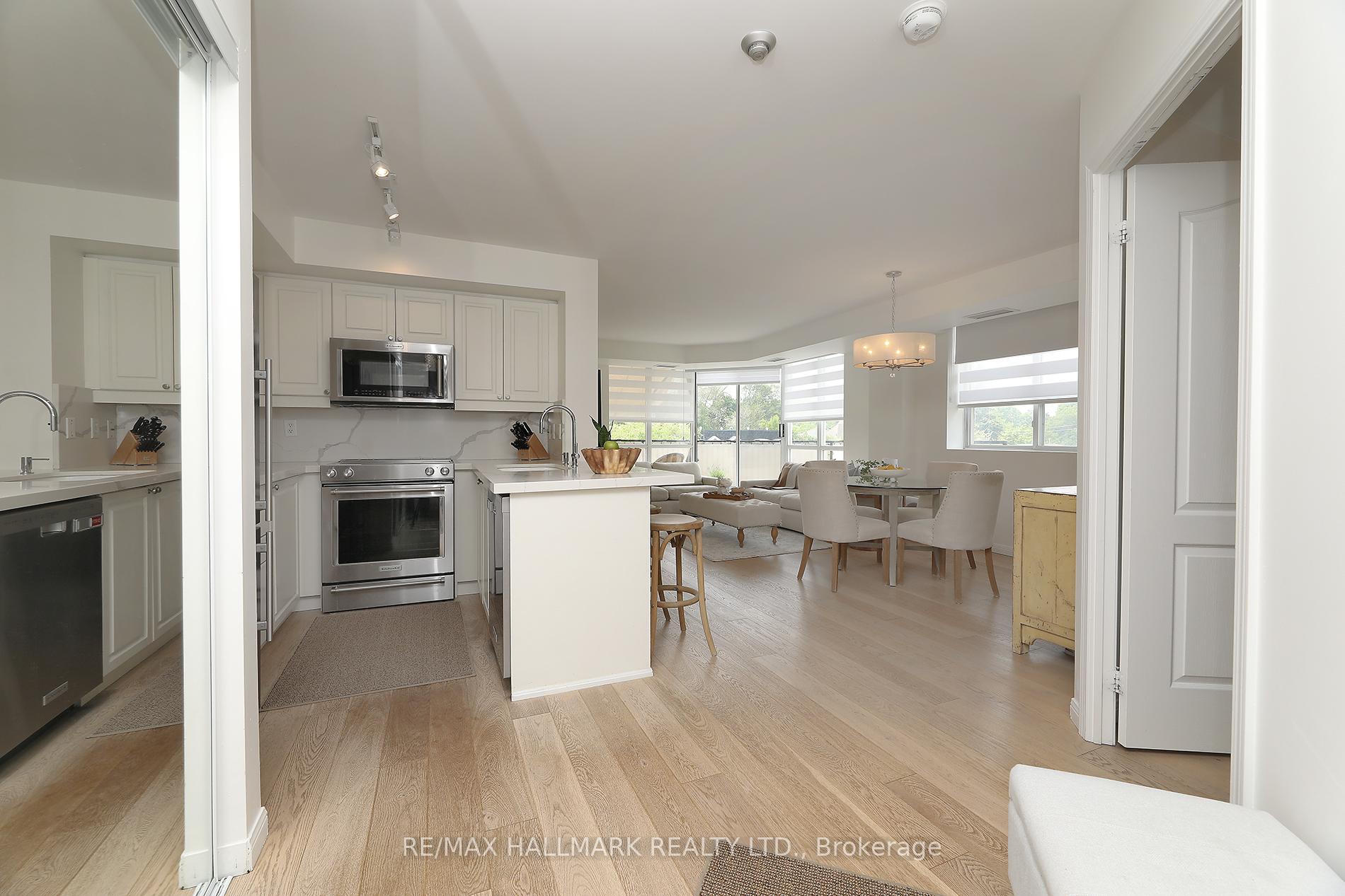 Photo 5 of Unit 403, 55 Lorindale Avenue, Toronto, Lawrence Park North — HOMEH