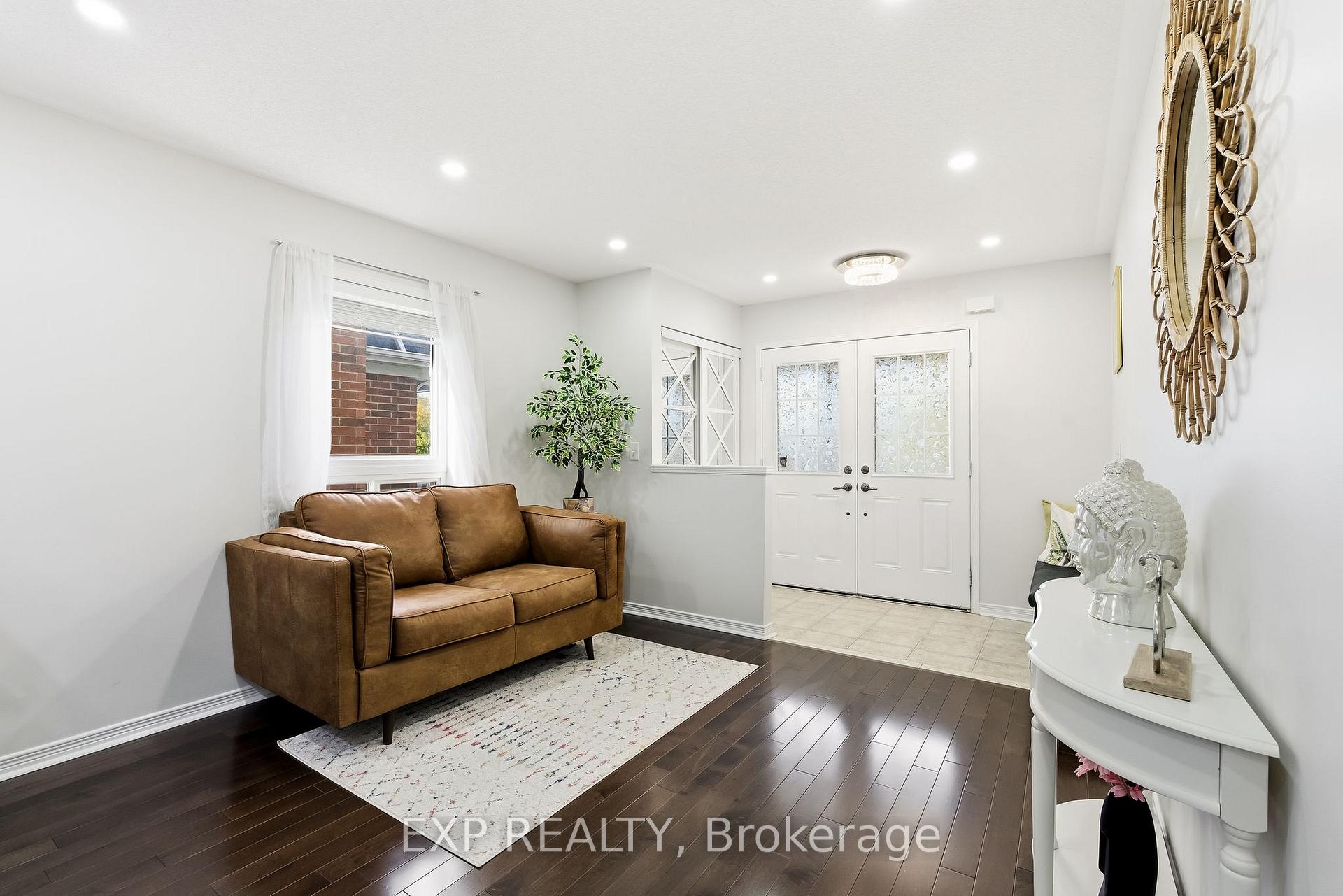 Photo 8 of 99 Honeyman Drive, Clarington, Bowmanville — HOMEH