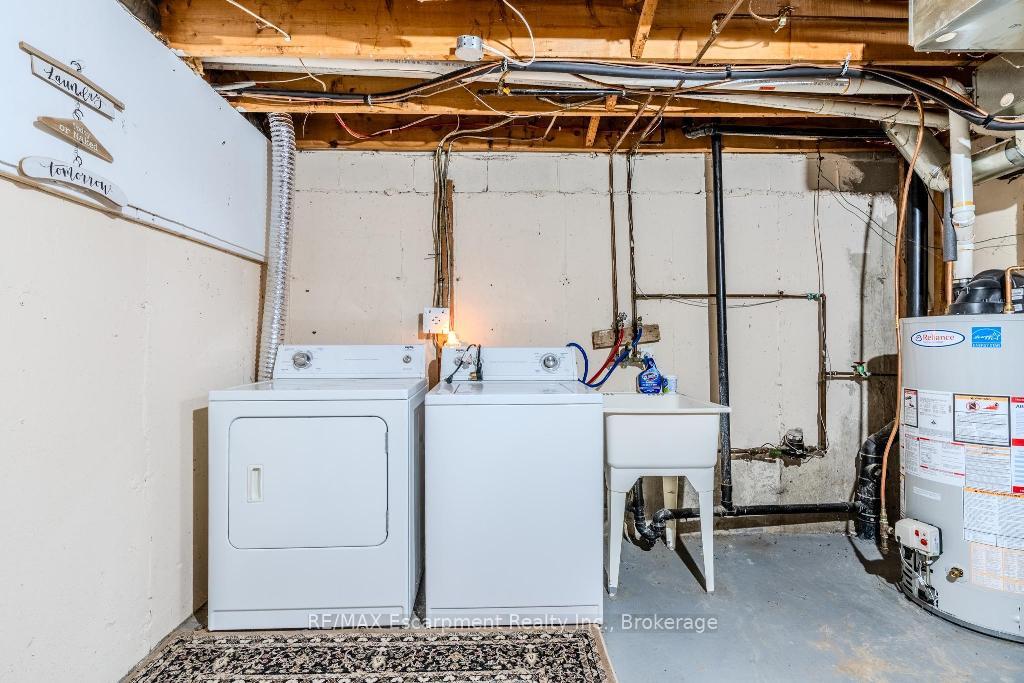 Photo 32 of Unit 9, 523 Parkview Crescent, Cambridge — HOMEH